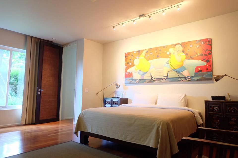 Villa with Private Pool - Photo 13