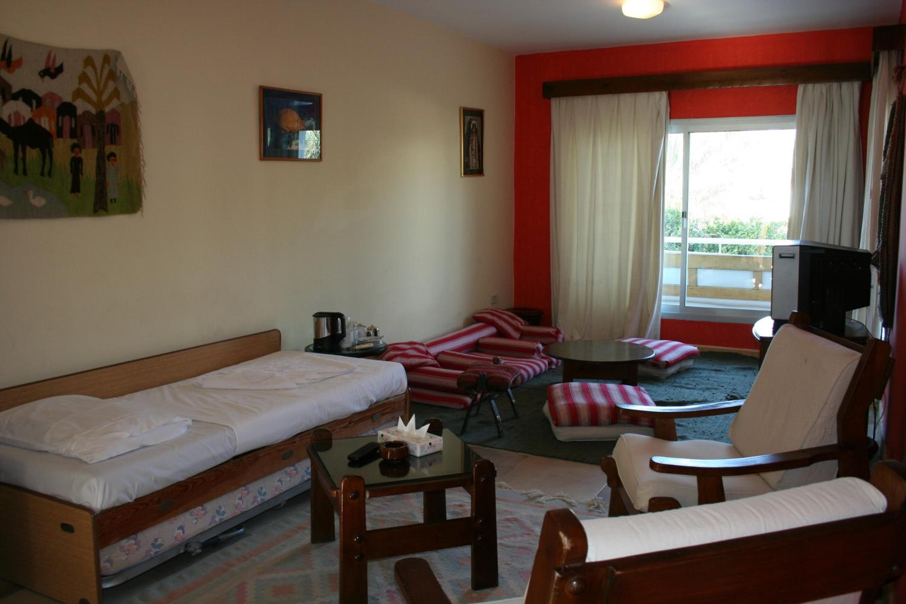Triple Room photo 2
