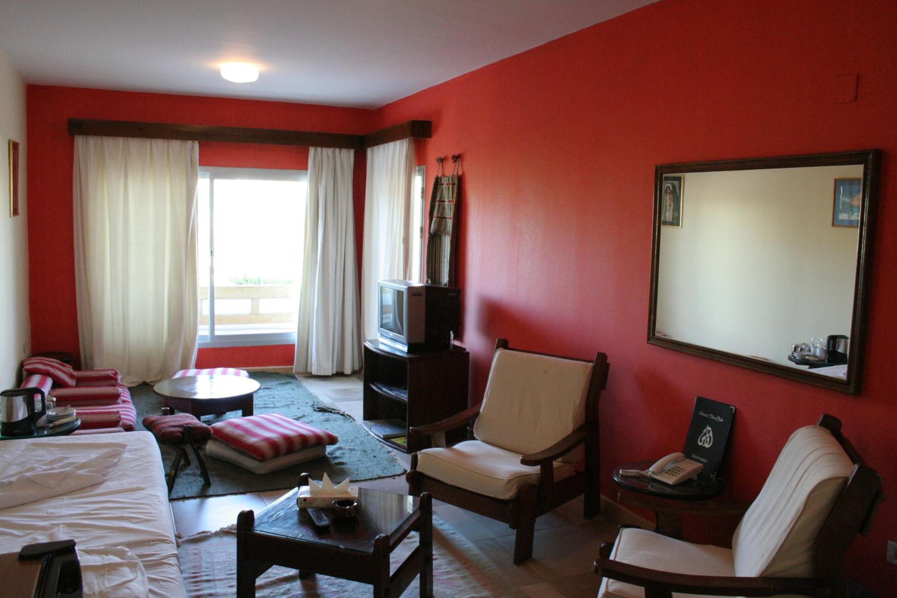 Family Room photo 2