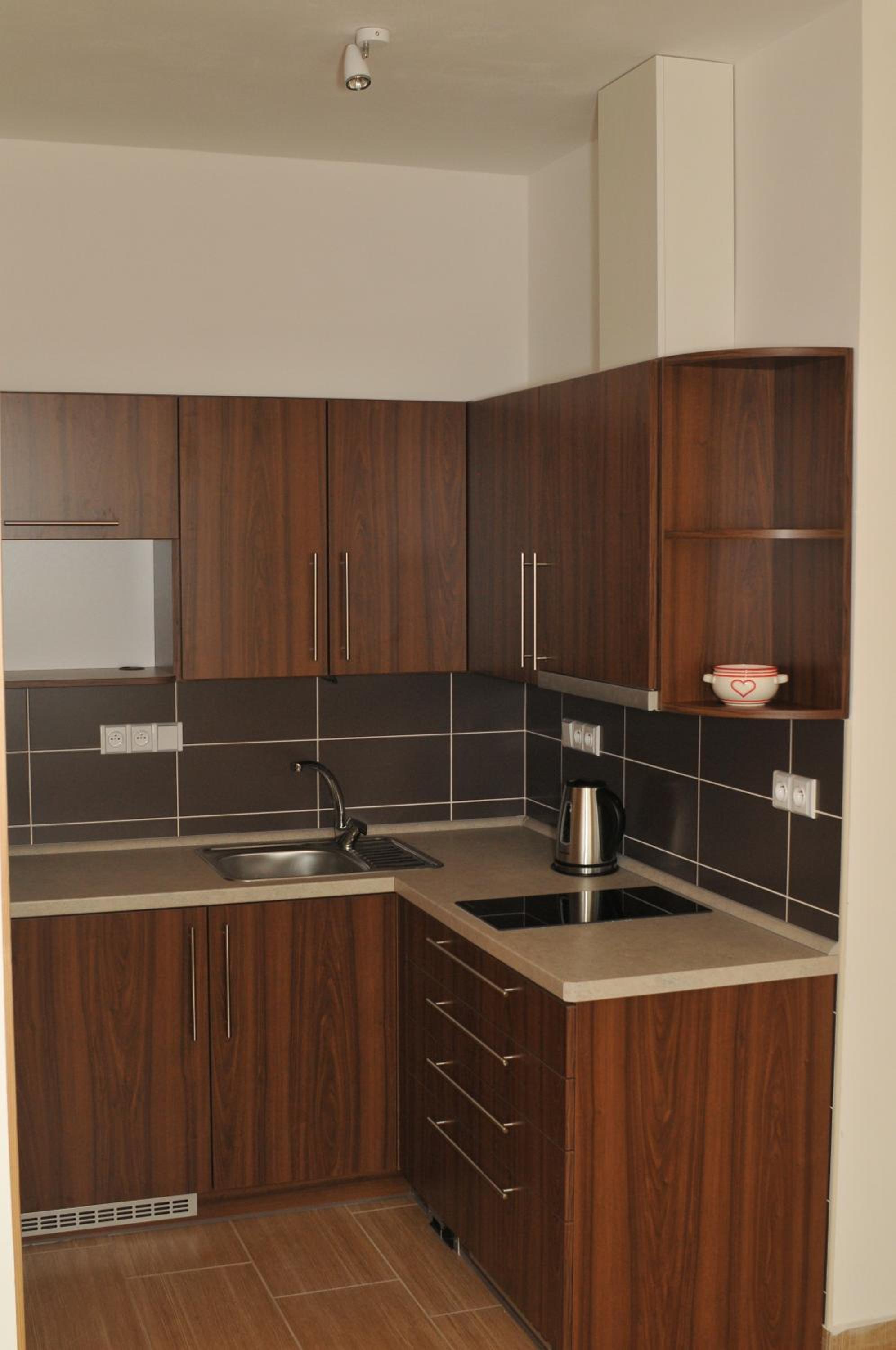 Apartment - Ground Floor photo 3