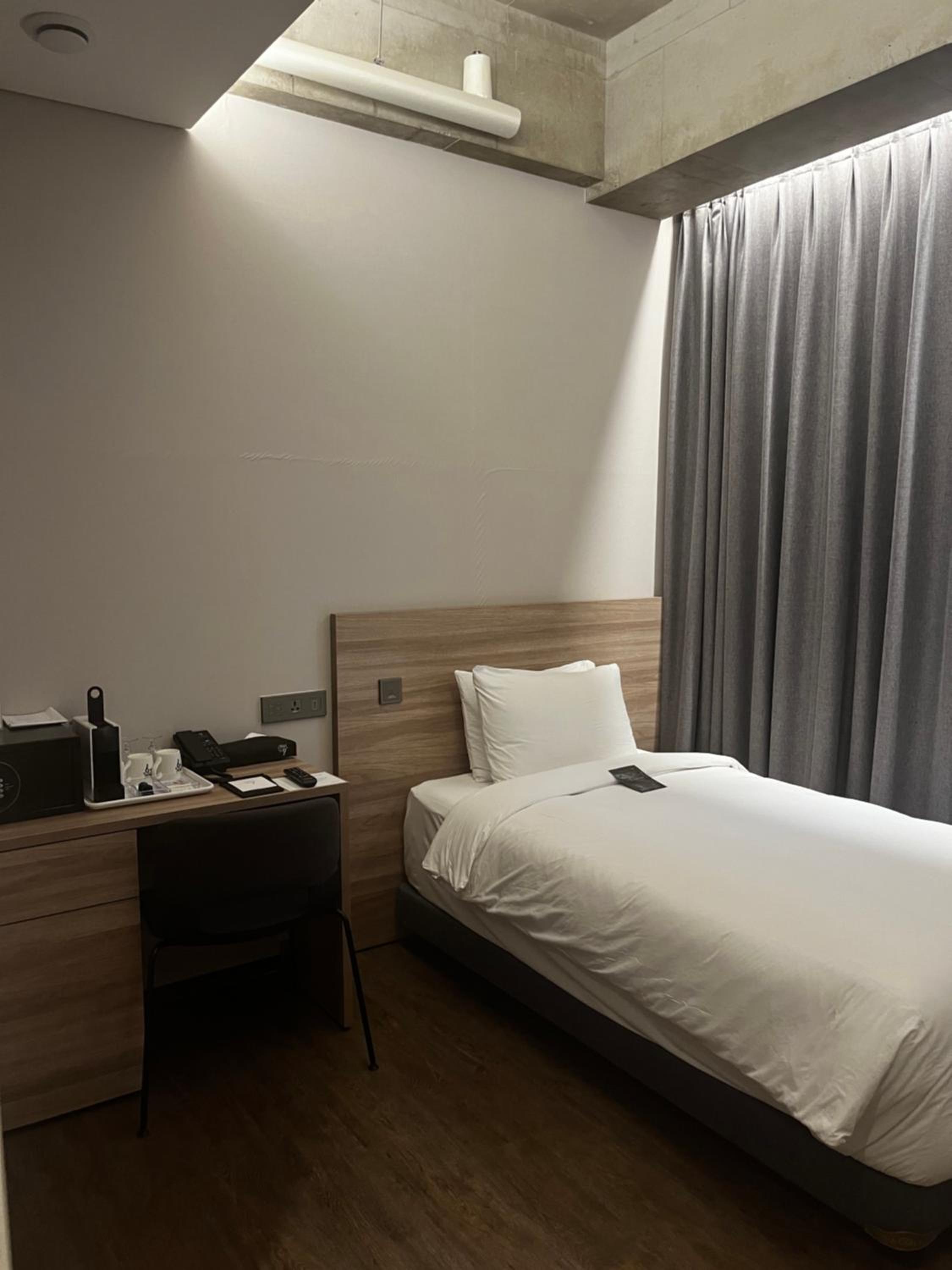 Standard Single - Wheelchair accessible photo 3