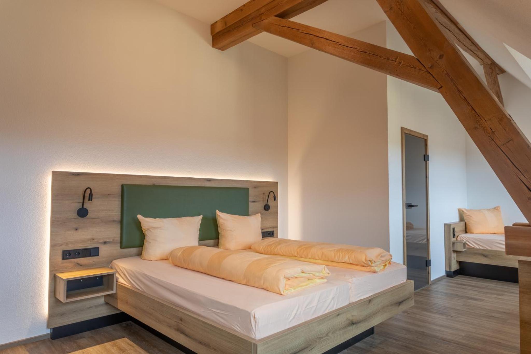 Superior Quadruple Room photo 2