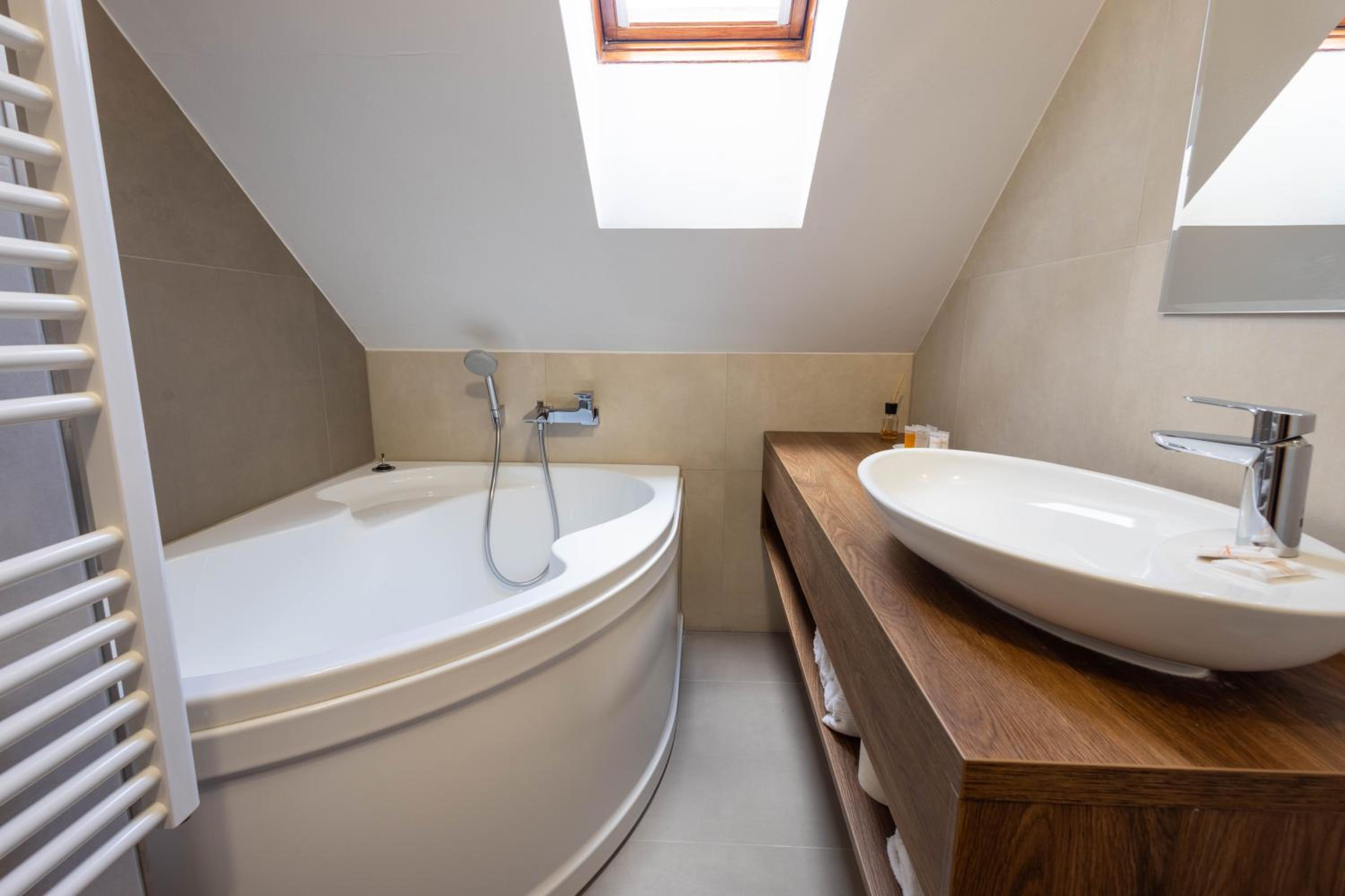 Superior Double Room - Photo 6