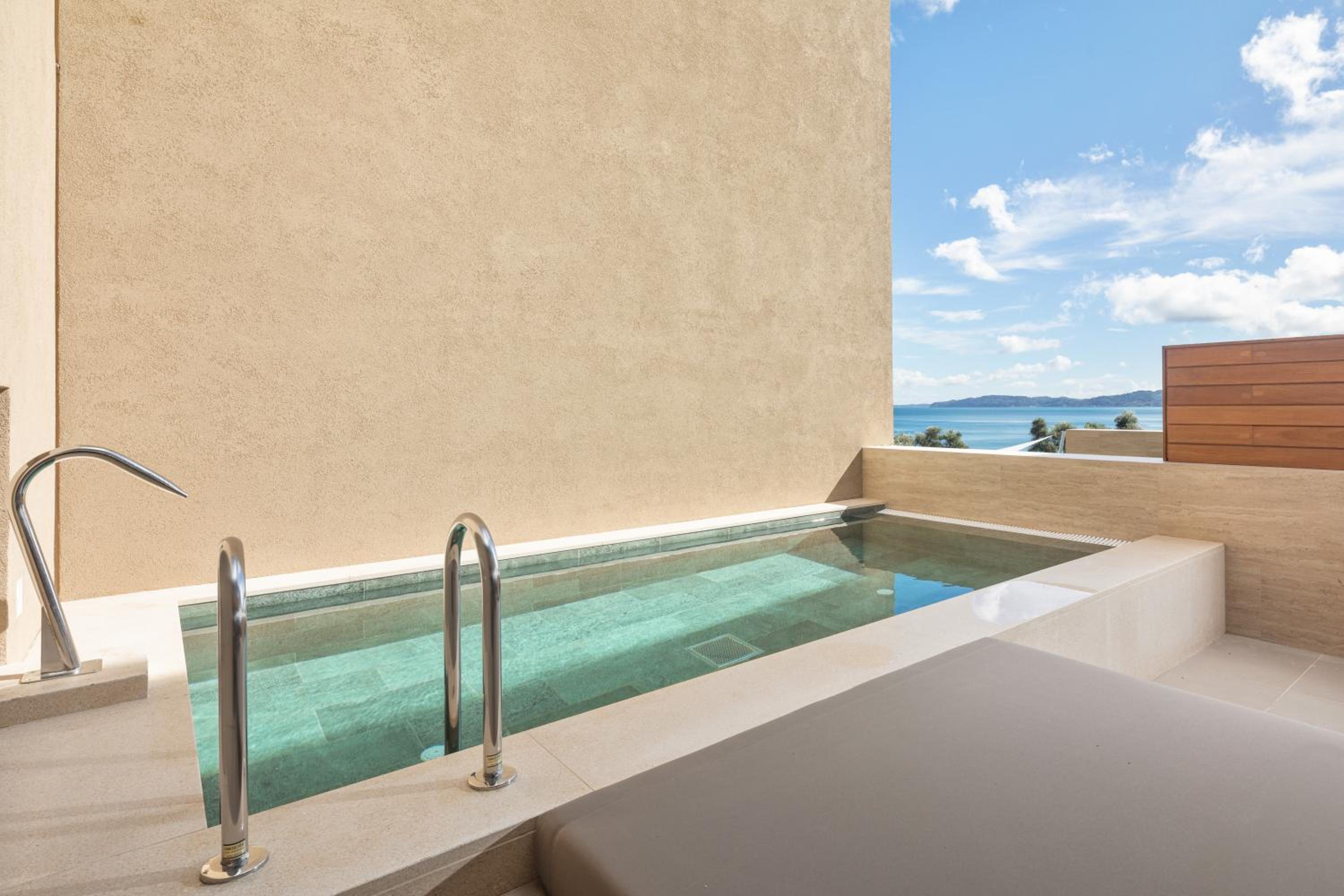 Junior Suite Private Pool Side Sea View