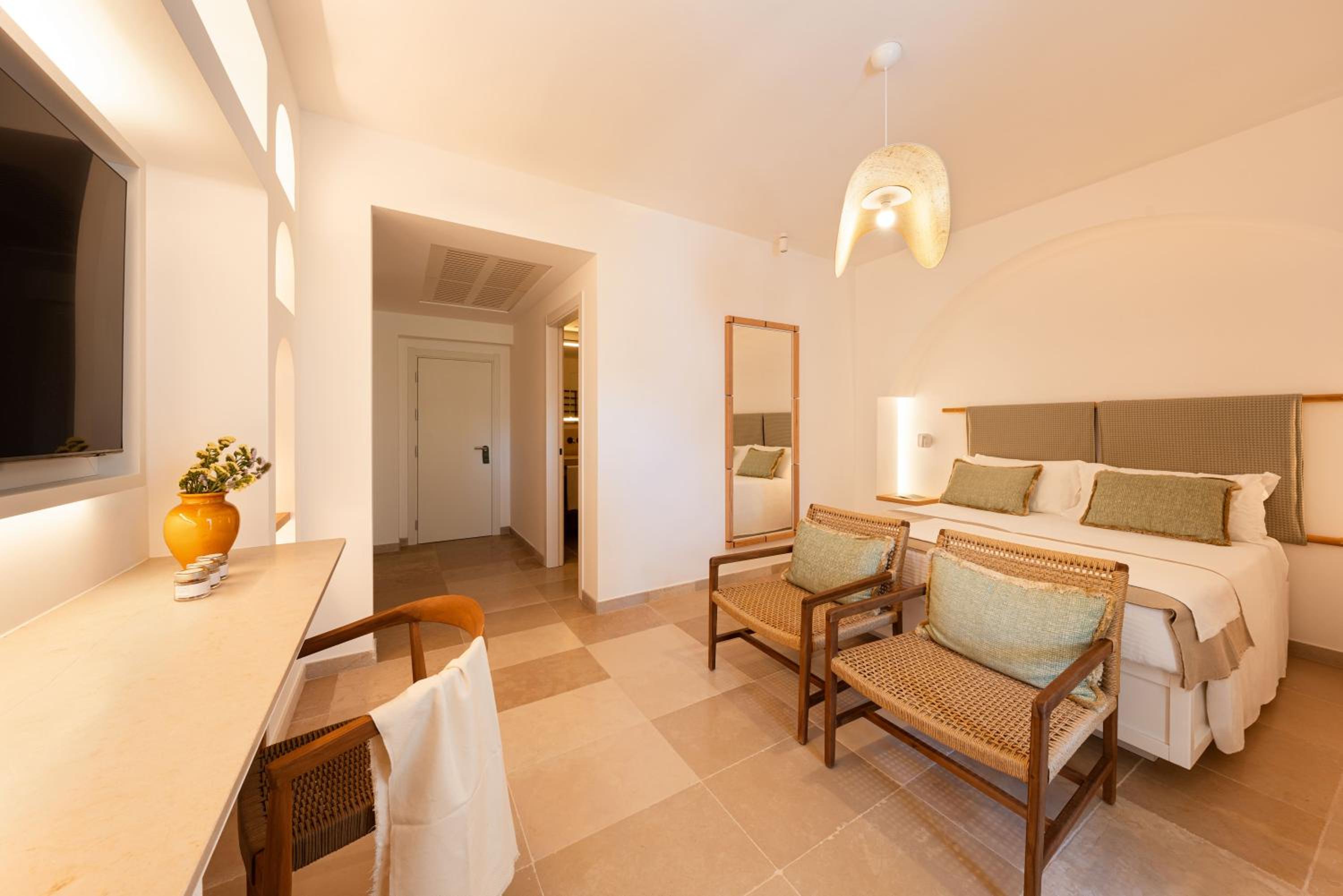 Junior Suite - Photo 1