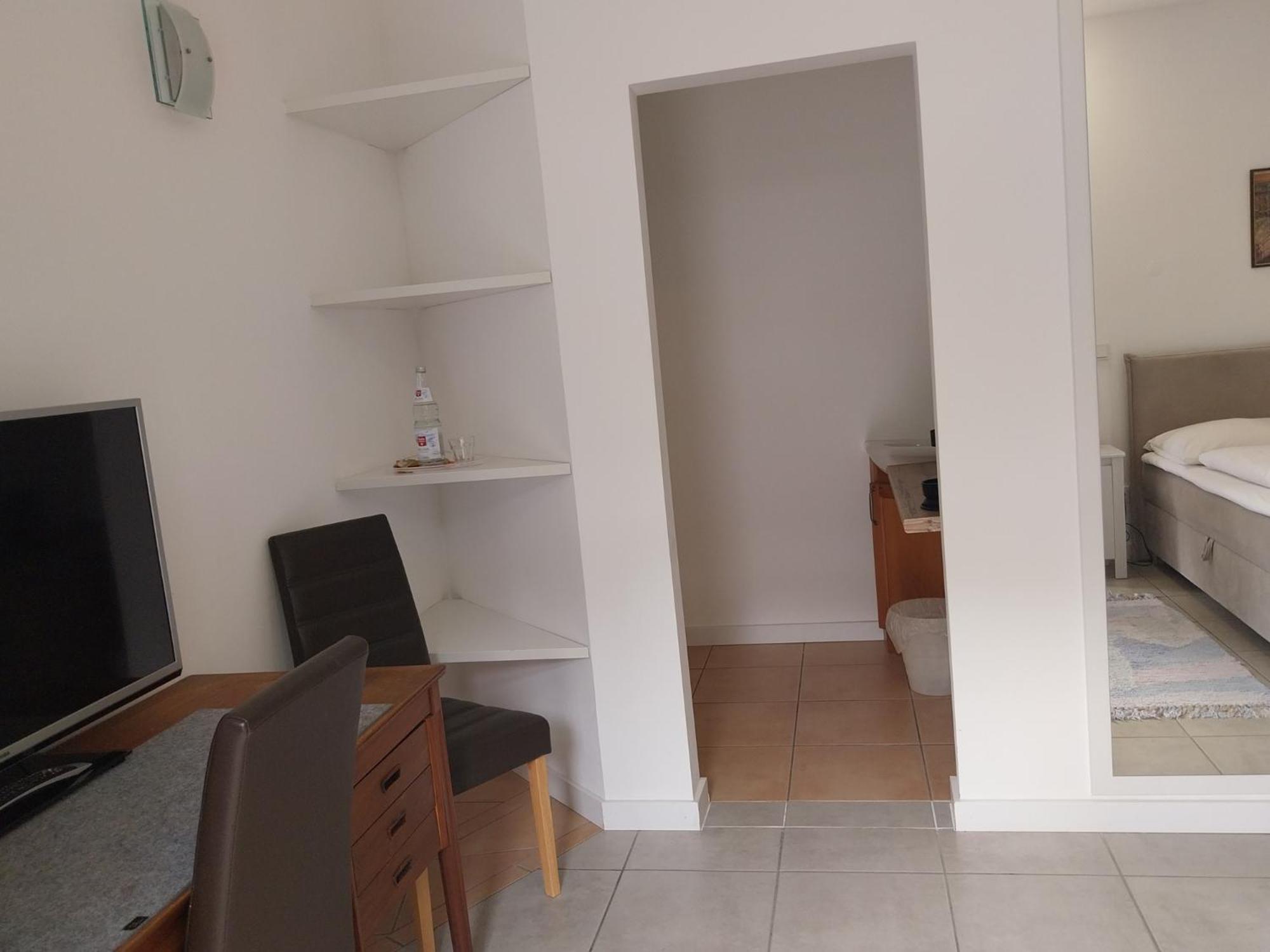 Double or Twin Room - Disability Access photo 3