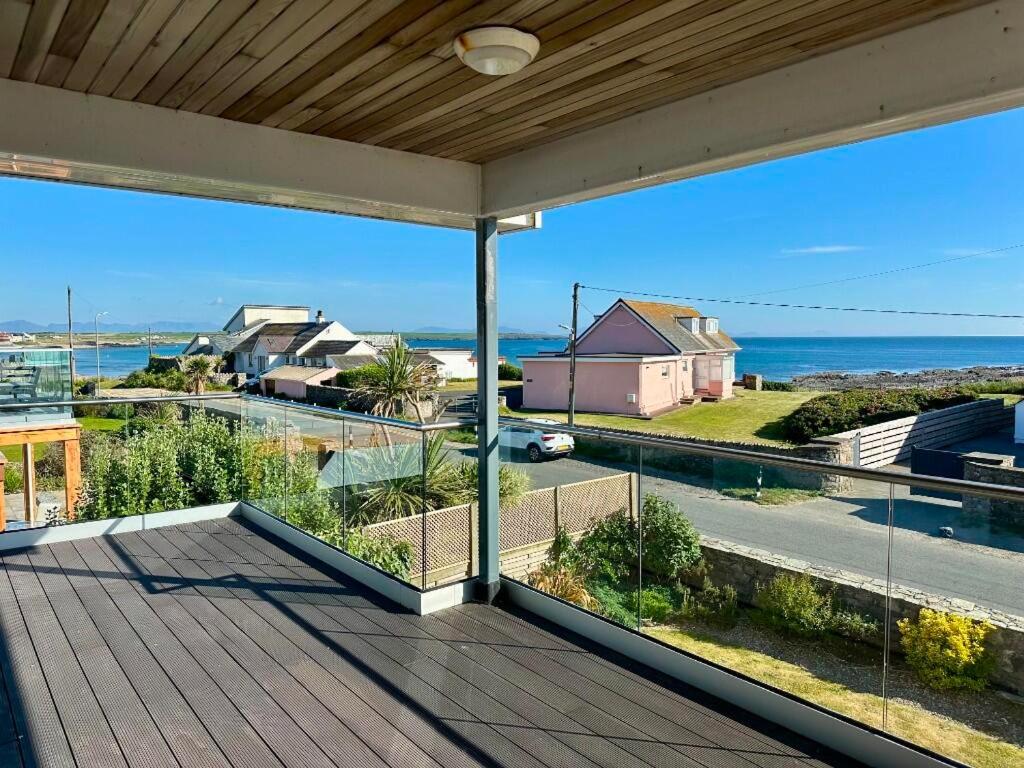 Four-Bedroom House photo 1