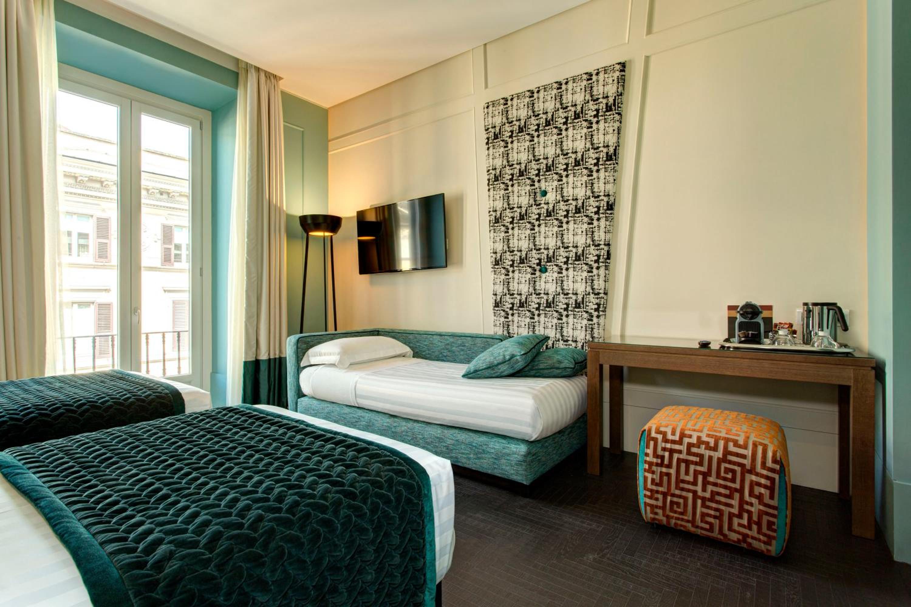 Deluxe Double or Twin Room photo 1