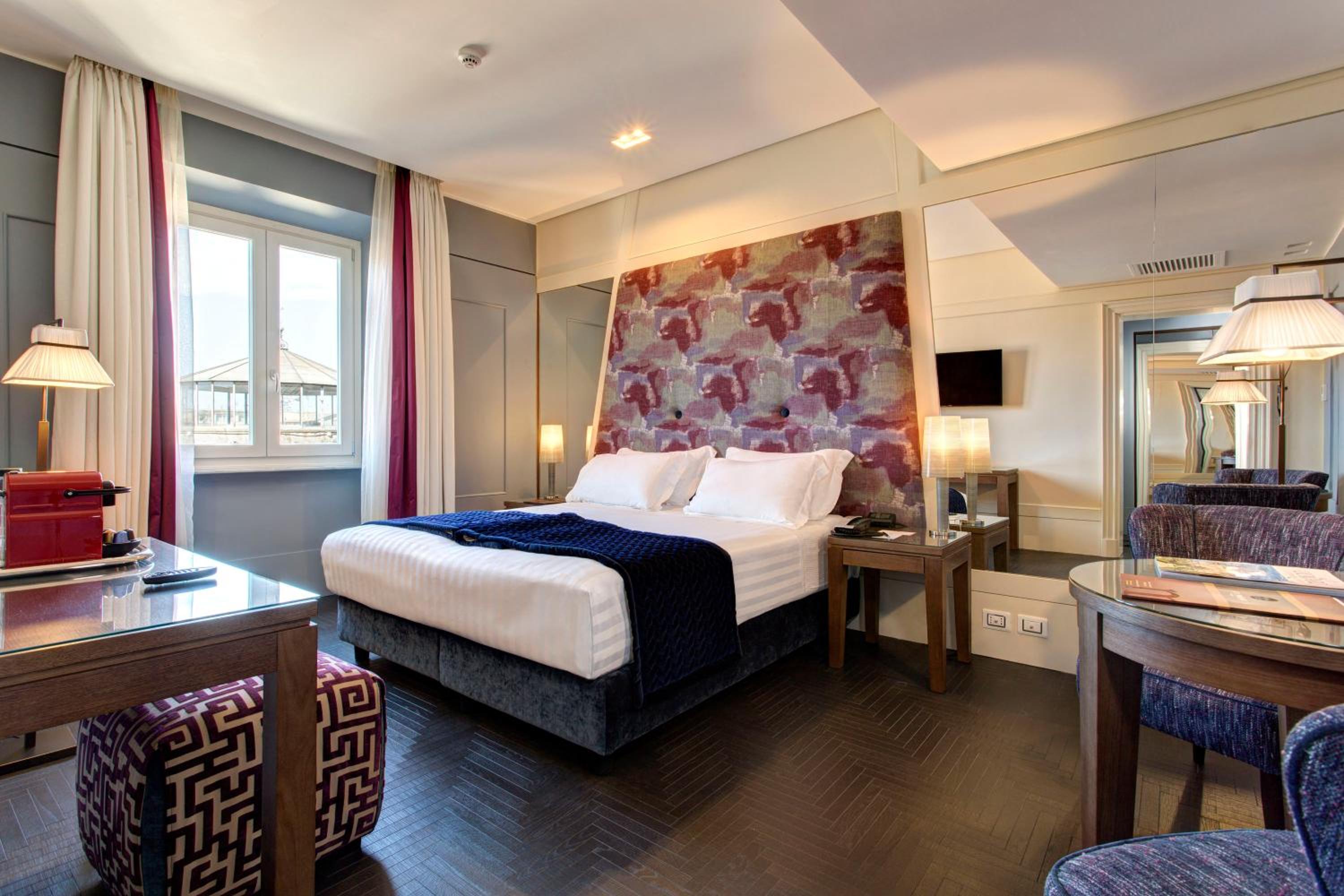 Deluxe Double or Twin Room photo 2