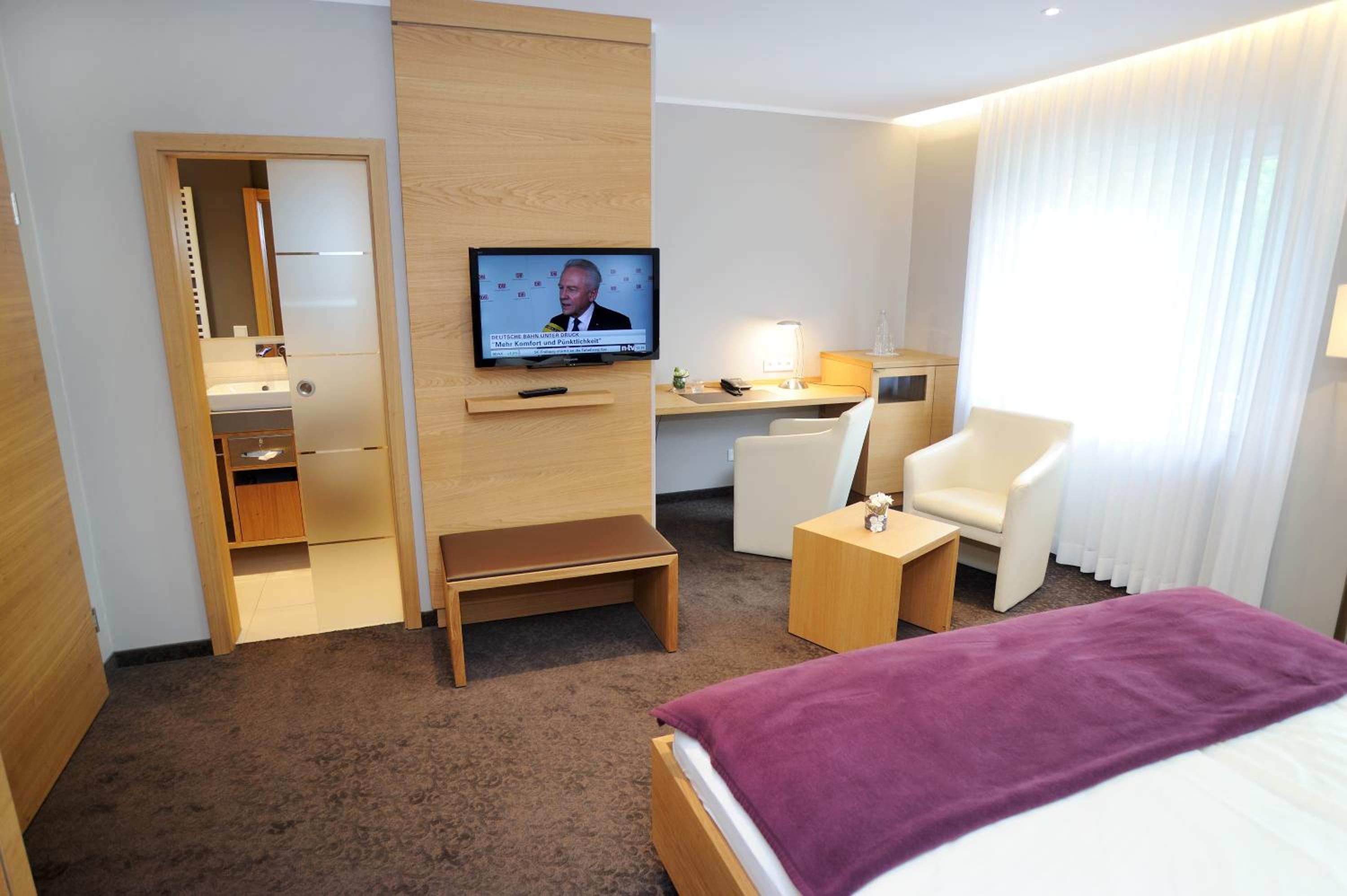 Double Room - Photo 2