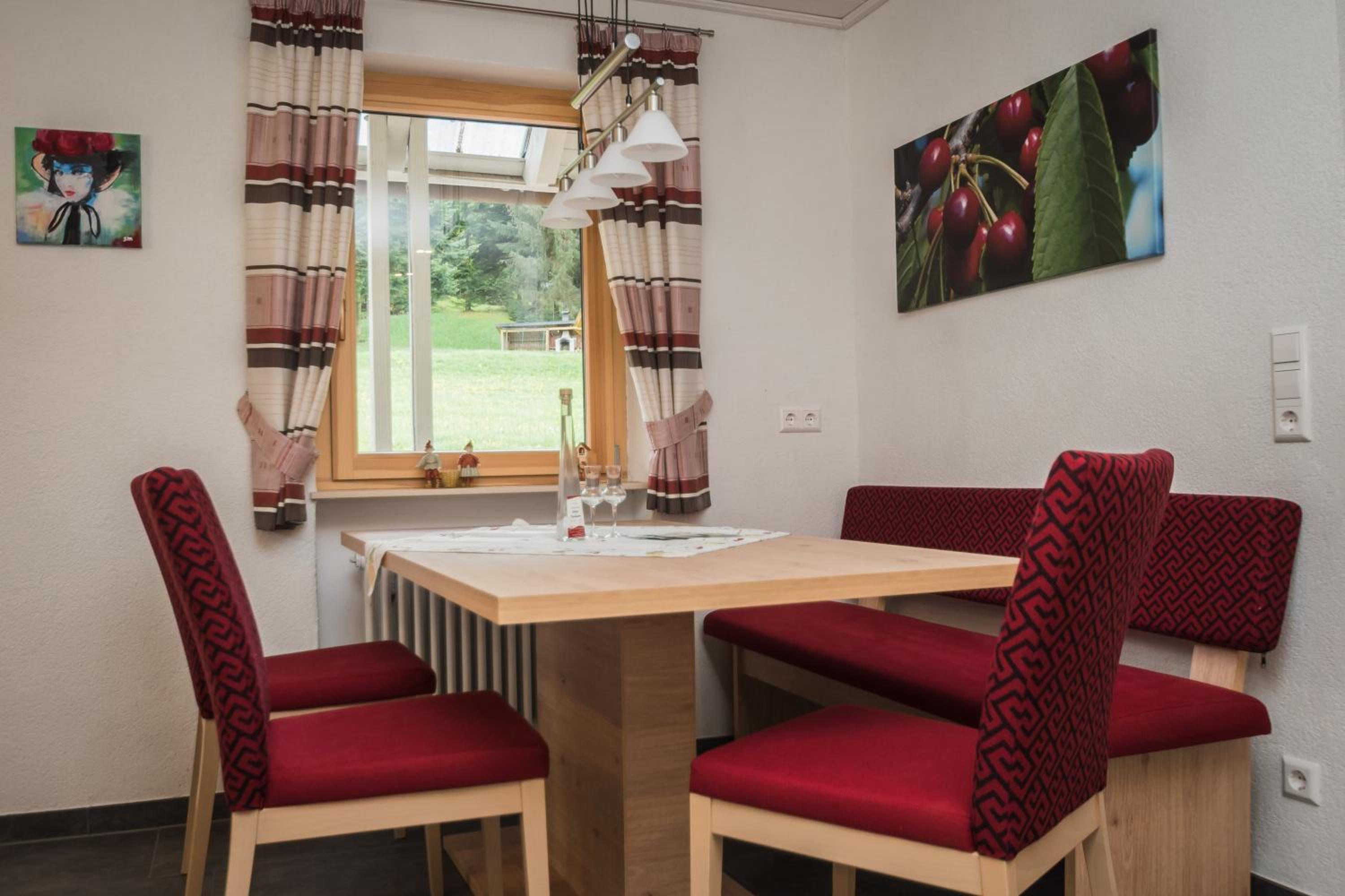 Two-Bedroom Deluxe Apartment with Balcony