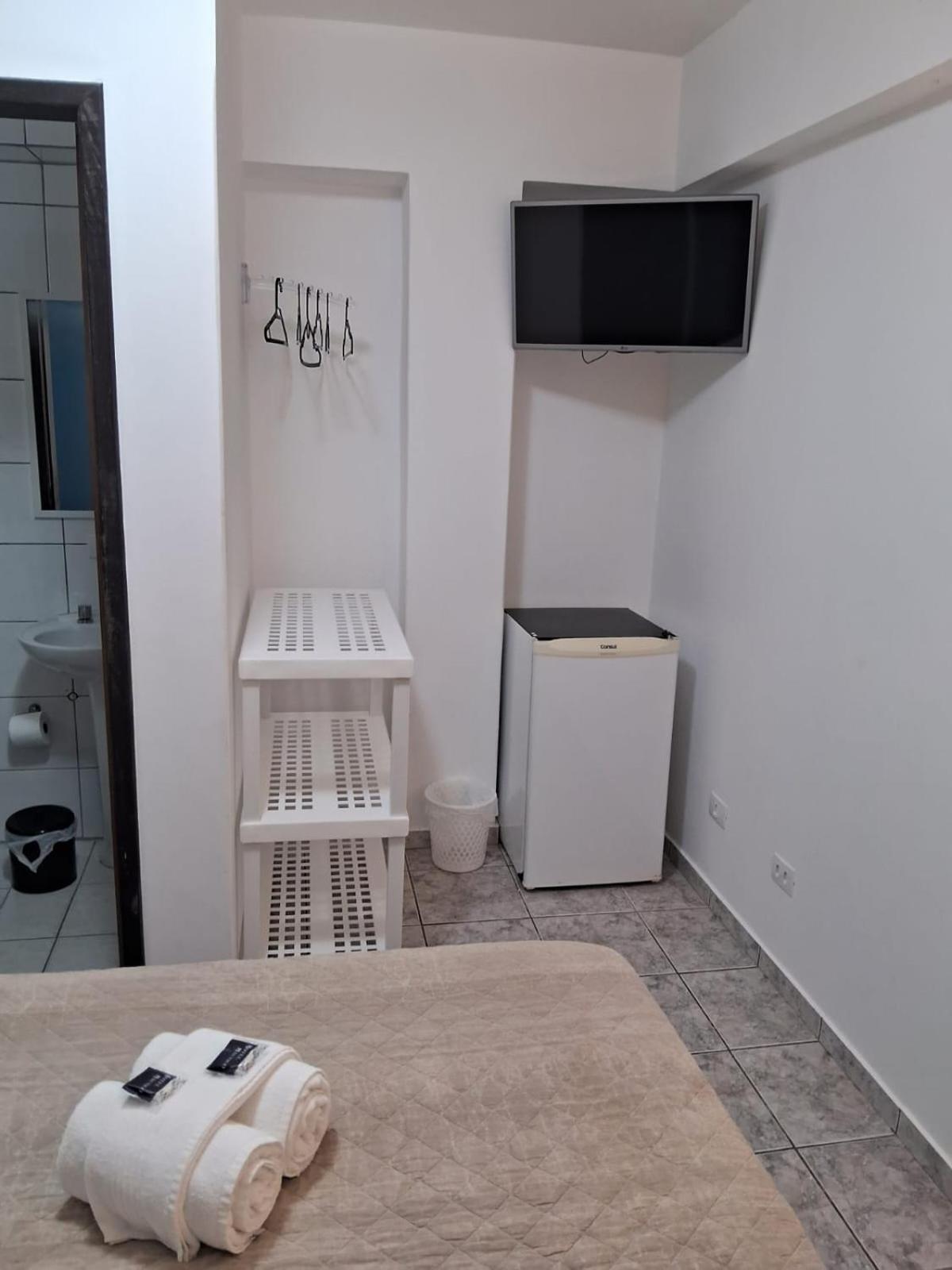 Economy Double Room photo 2