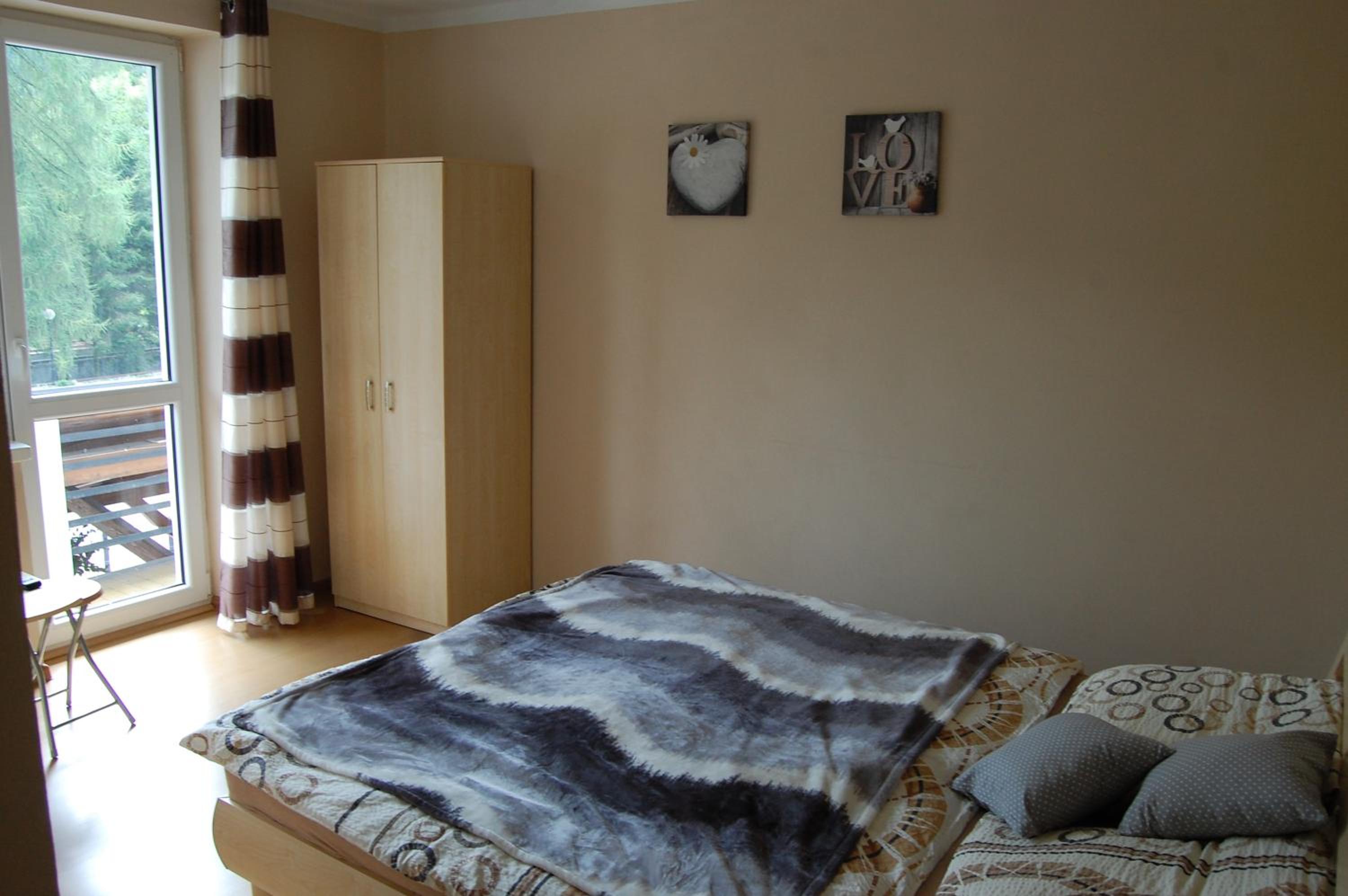 Double Room with Balcony 2 - Photo 2