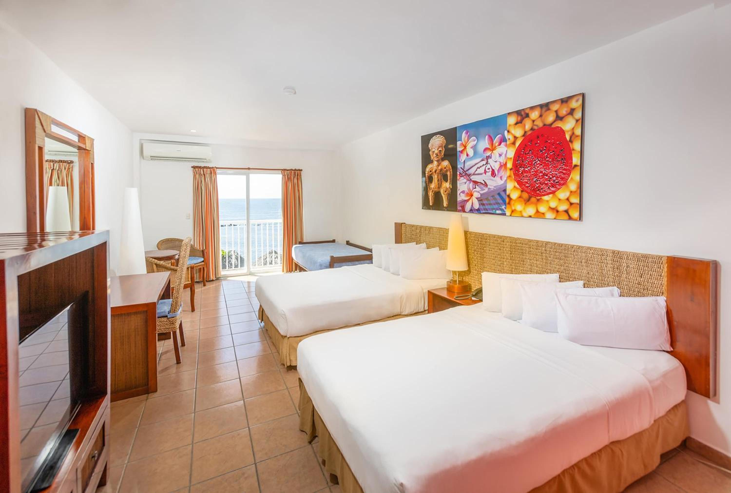Twin Room with Sea View