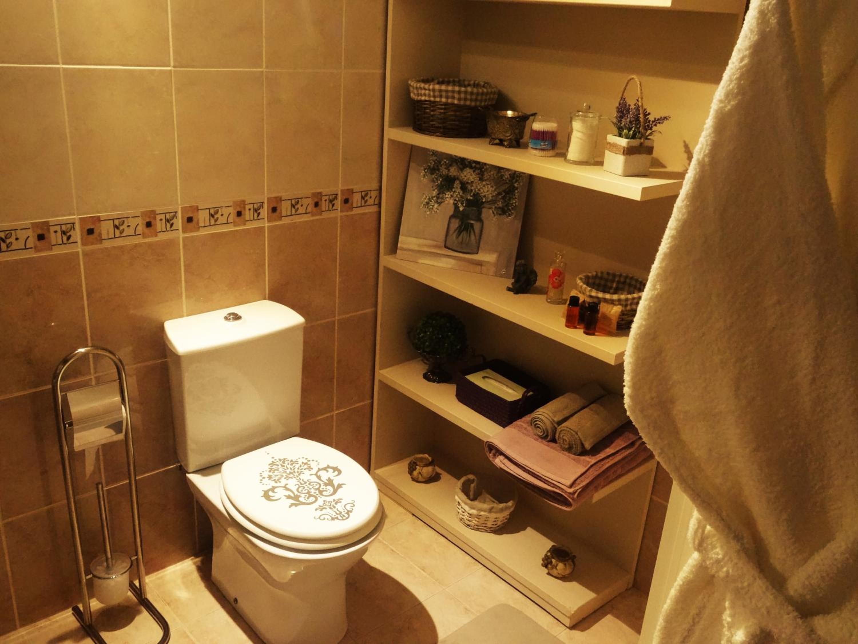 Queen Suite photo 3