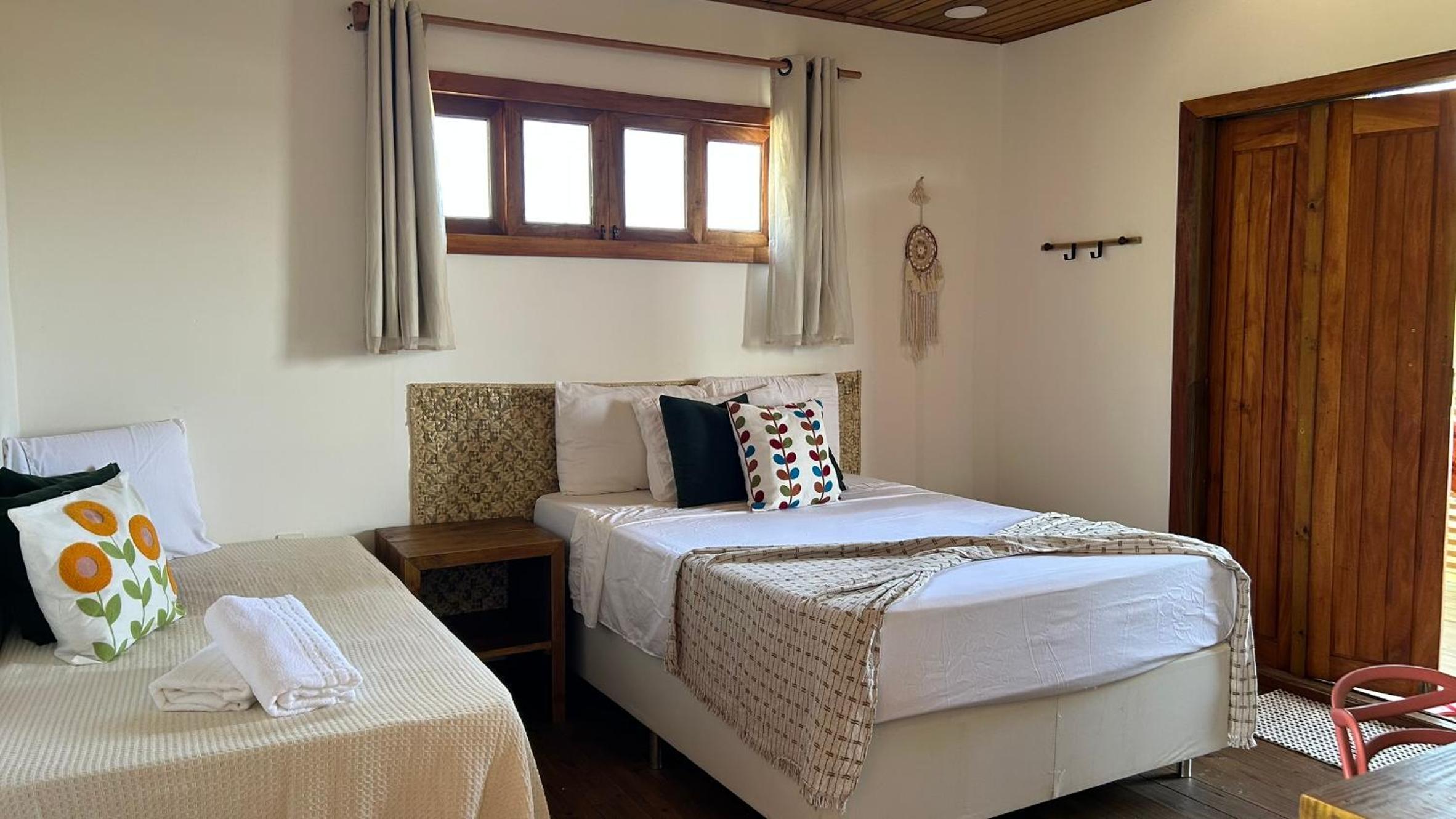 Four-Bedroom House photo 2