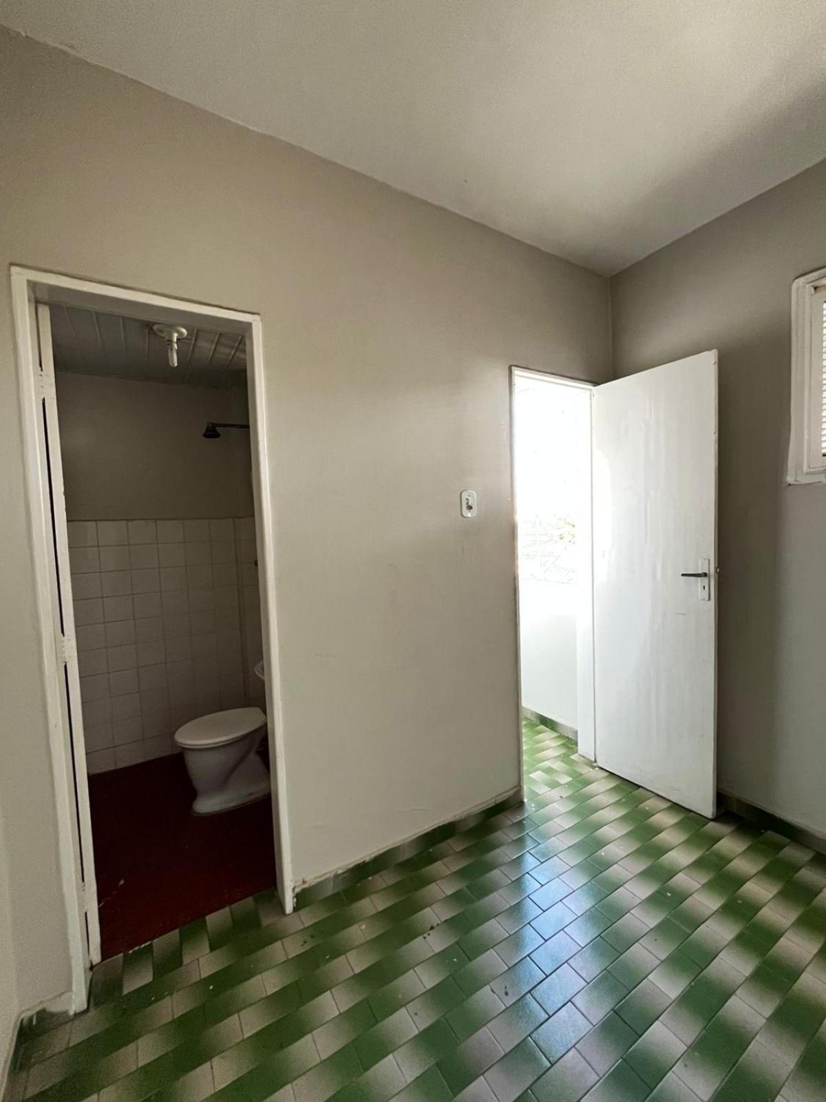 Two-Bedroom Superior Apartment photo 2
