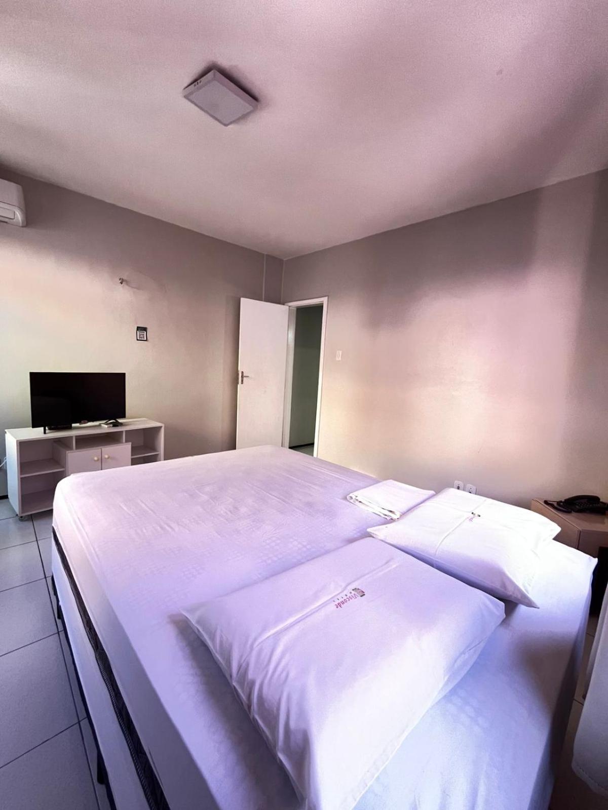 One-Bedroom Standard Apartment