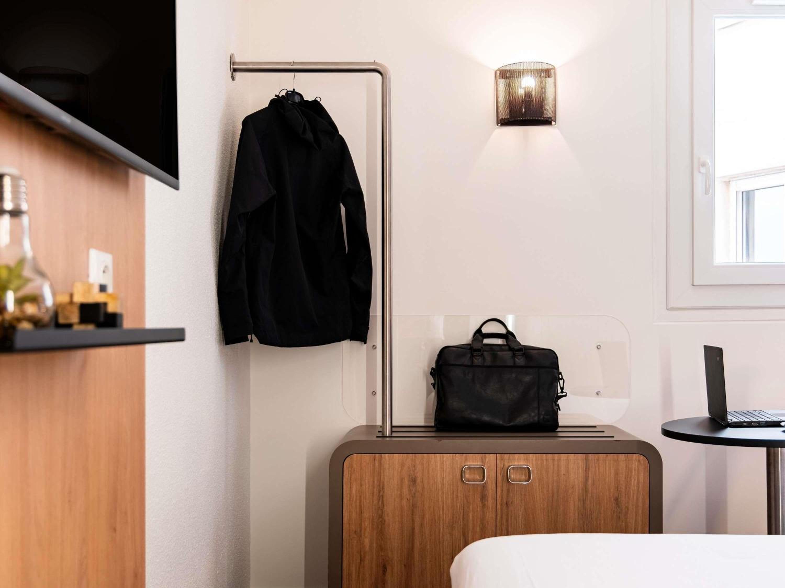 Superior Double Room with armchair - Photo 3