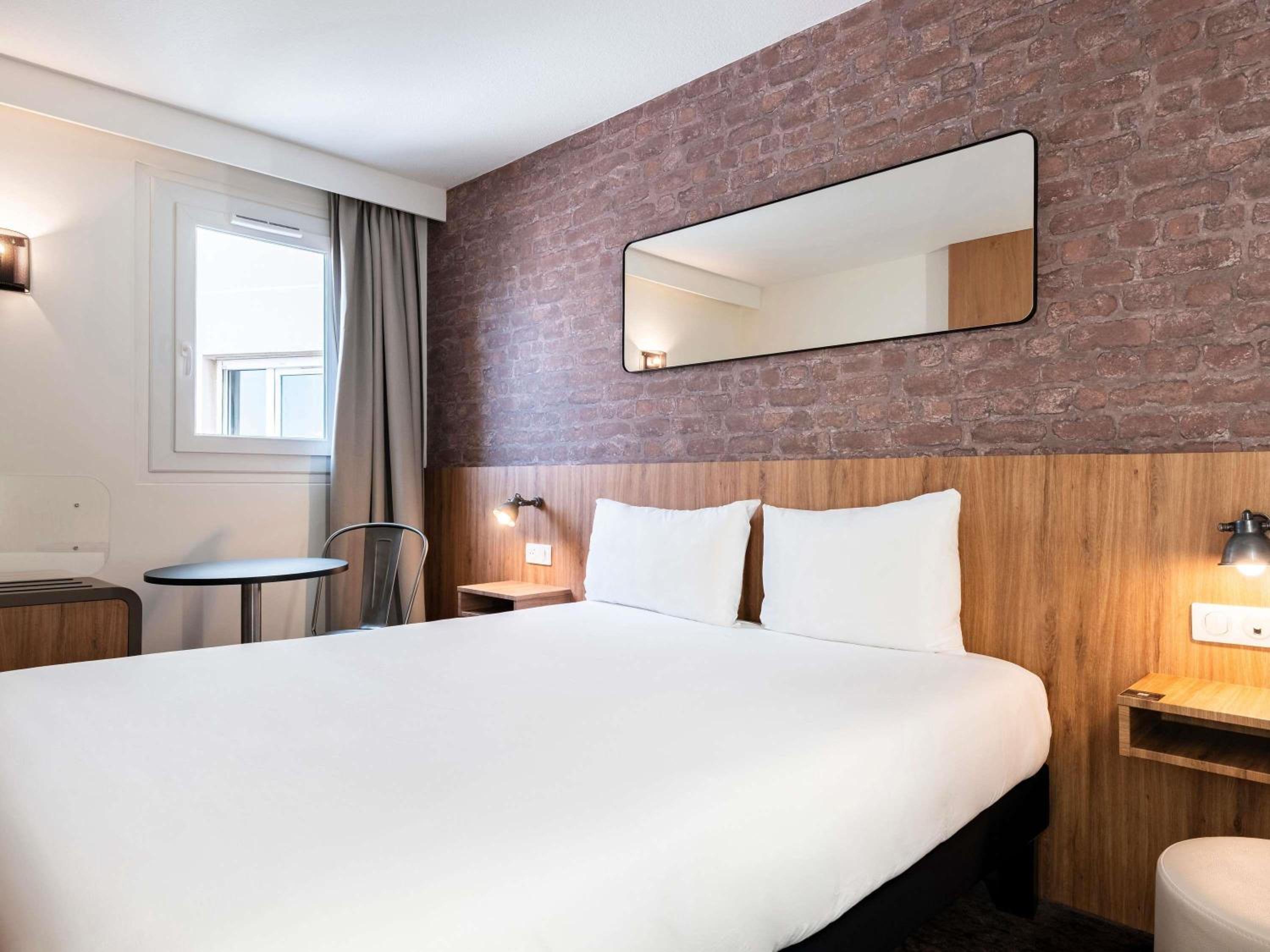 Superior Double Room with armchair - Photo 5