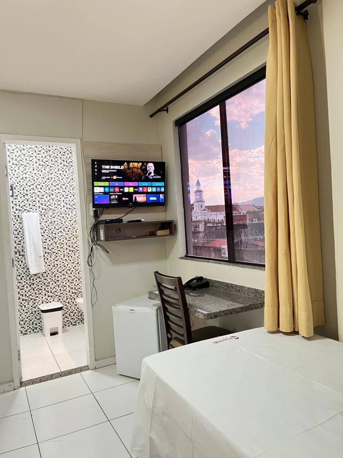 Deluxe Double Room (1 adult + 1 child)