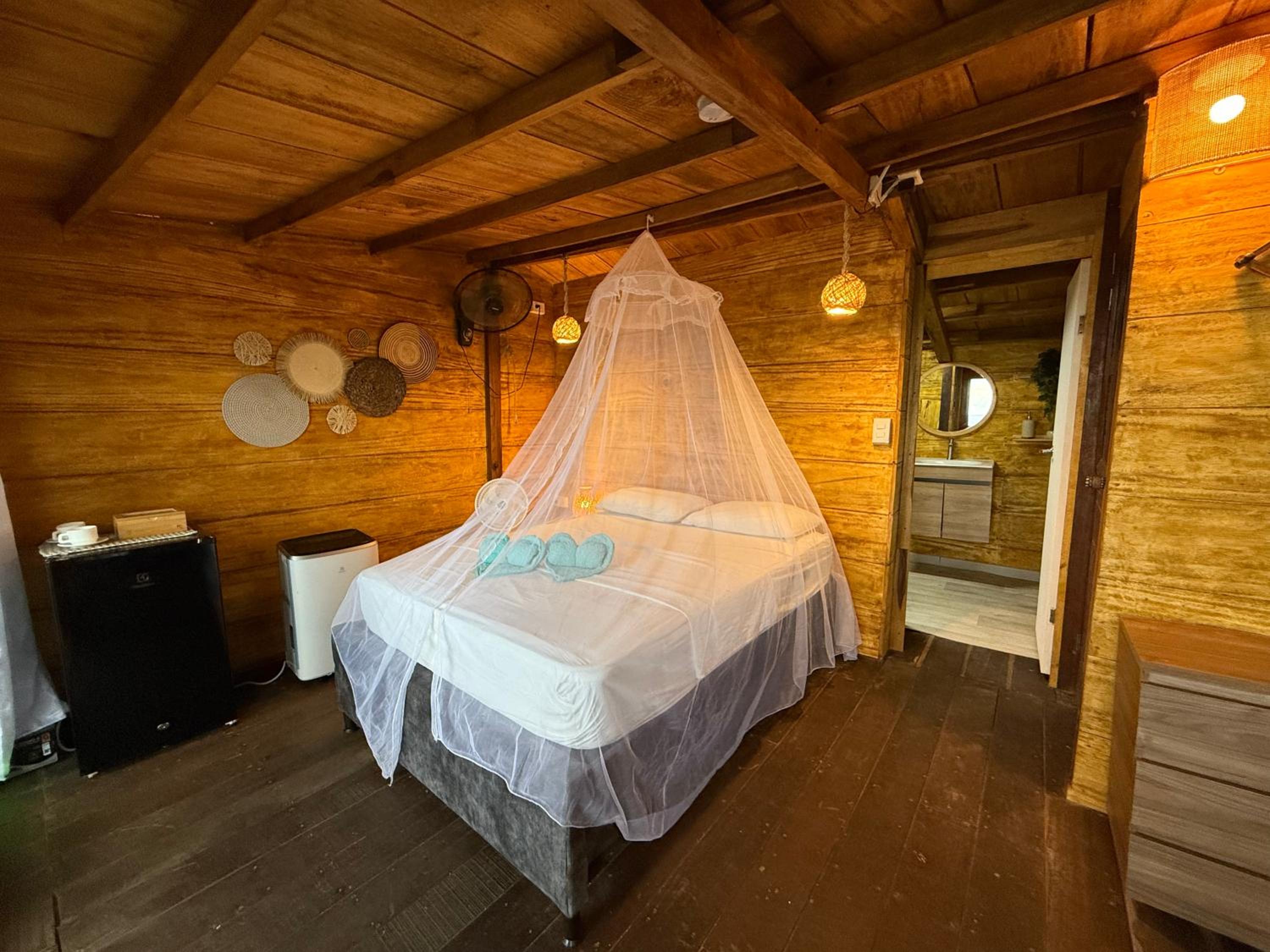Deluxe Double Room with Balcony and Sea View