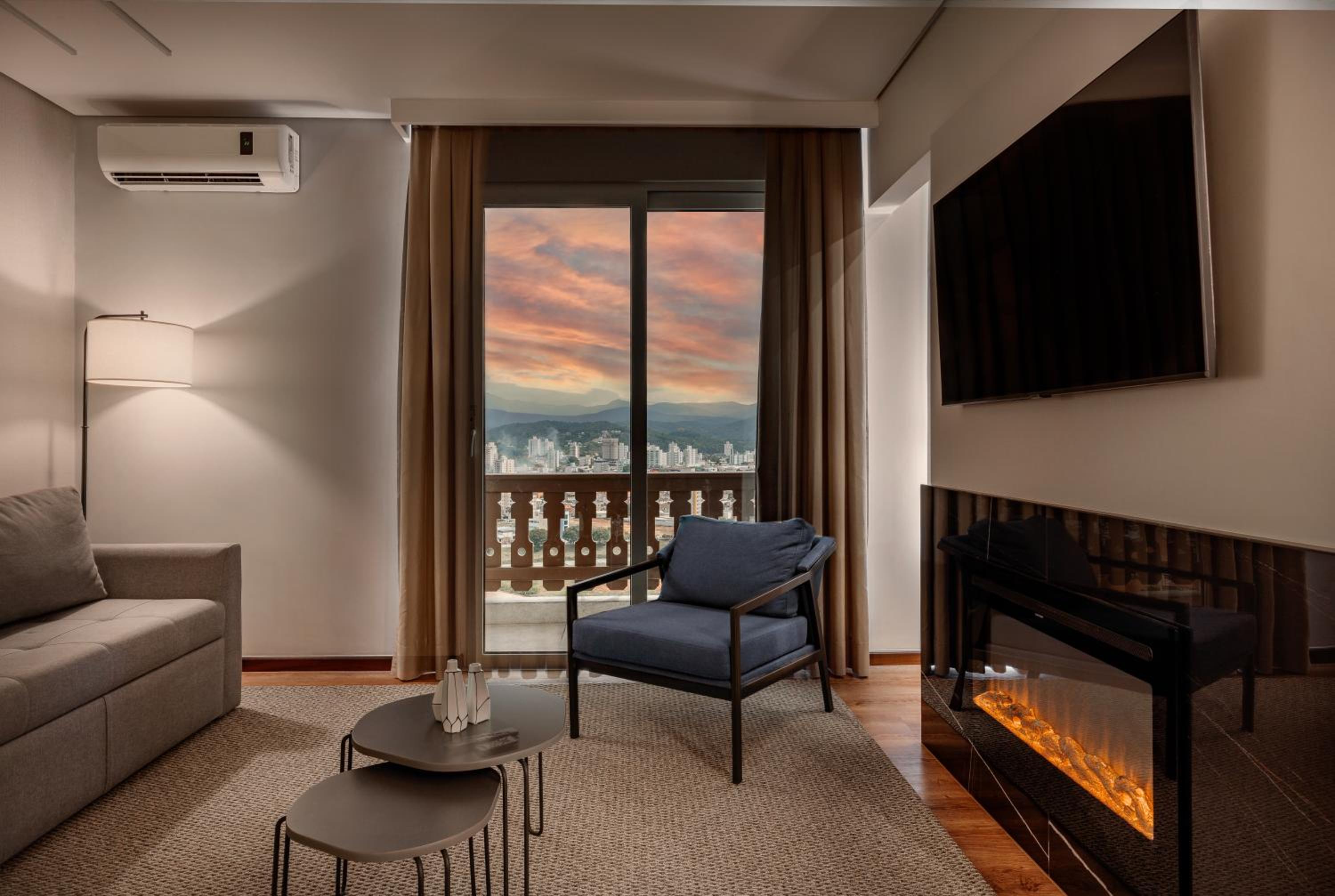 Presidential Suite photo 2