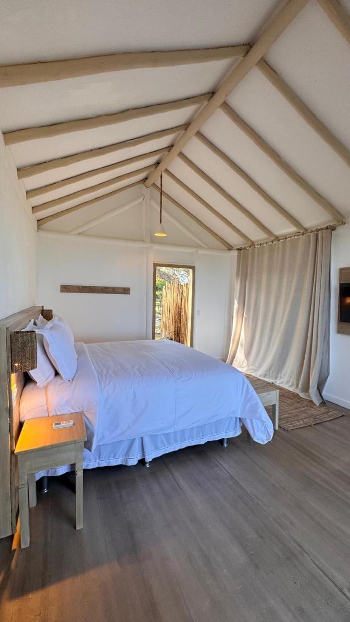 Deluxe Bungalow with Sea View photo 2