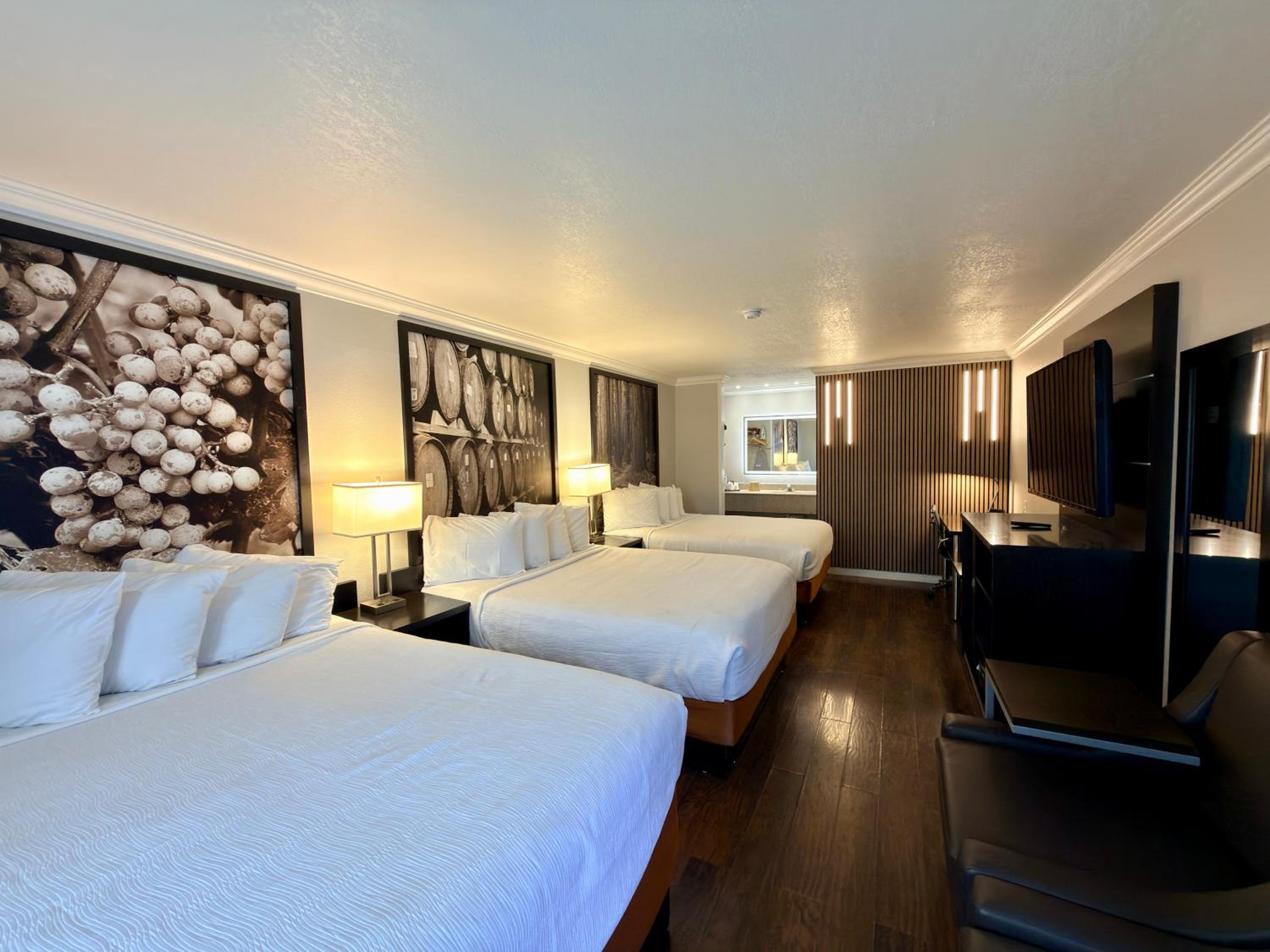Standard Triple Room photo 1