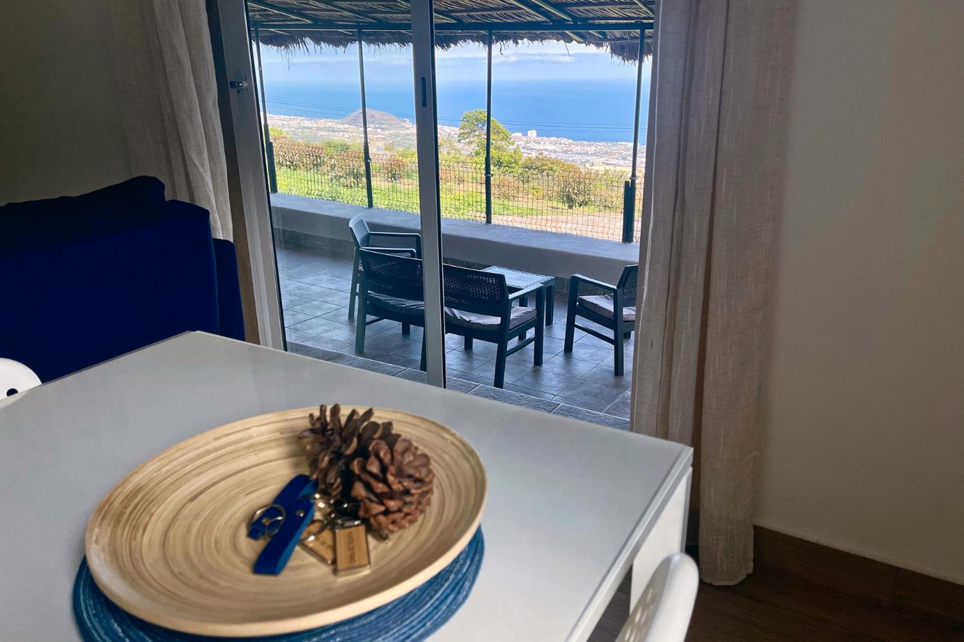 Two-Bedroom Deluxe Apartment with Ocean View photo 2