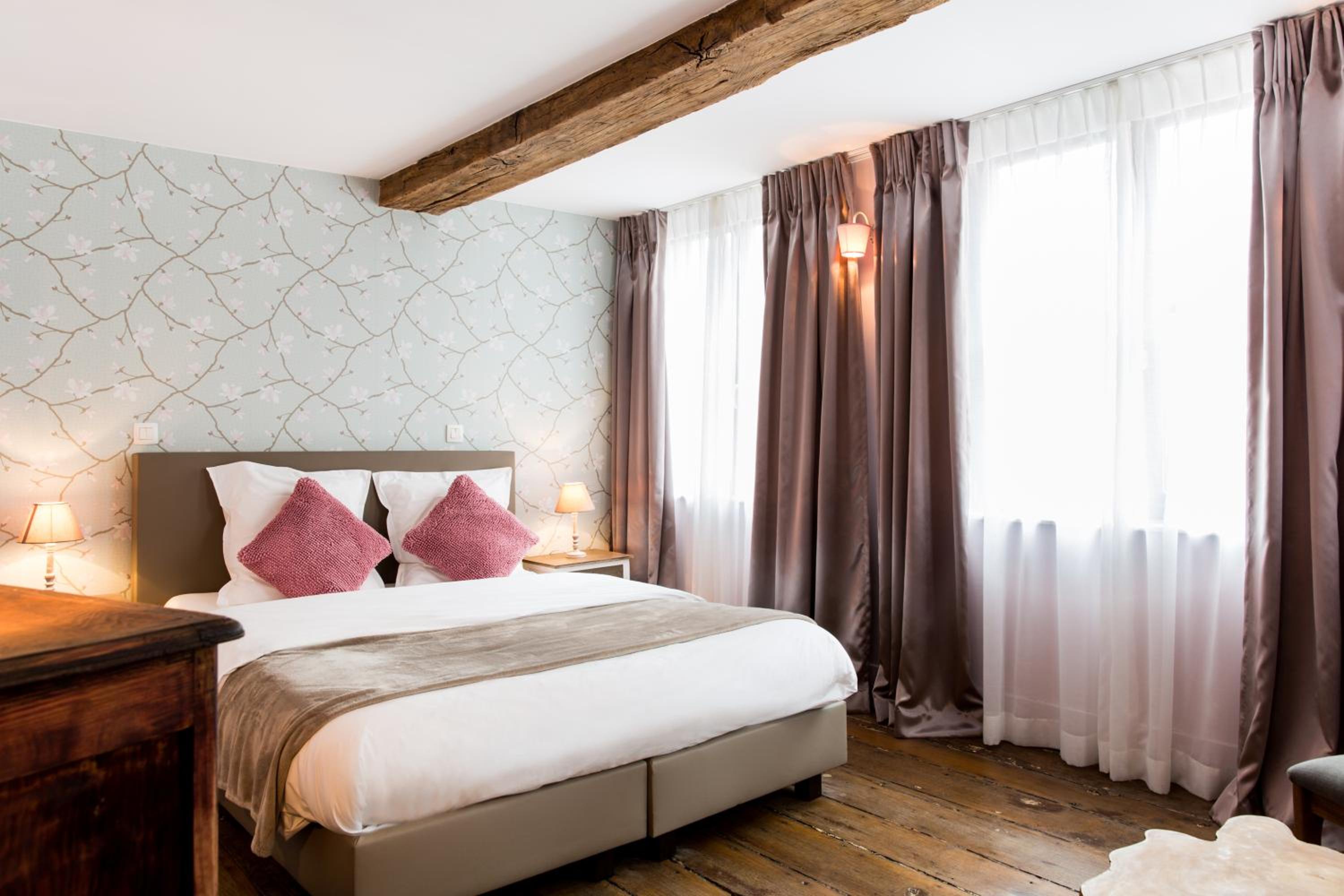 Double Room with Extra Bed photo 3