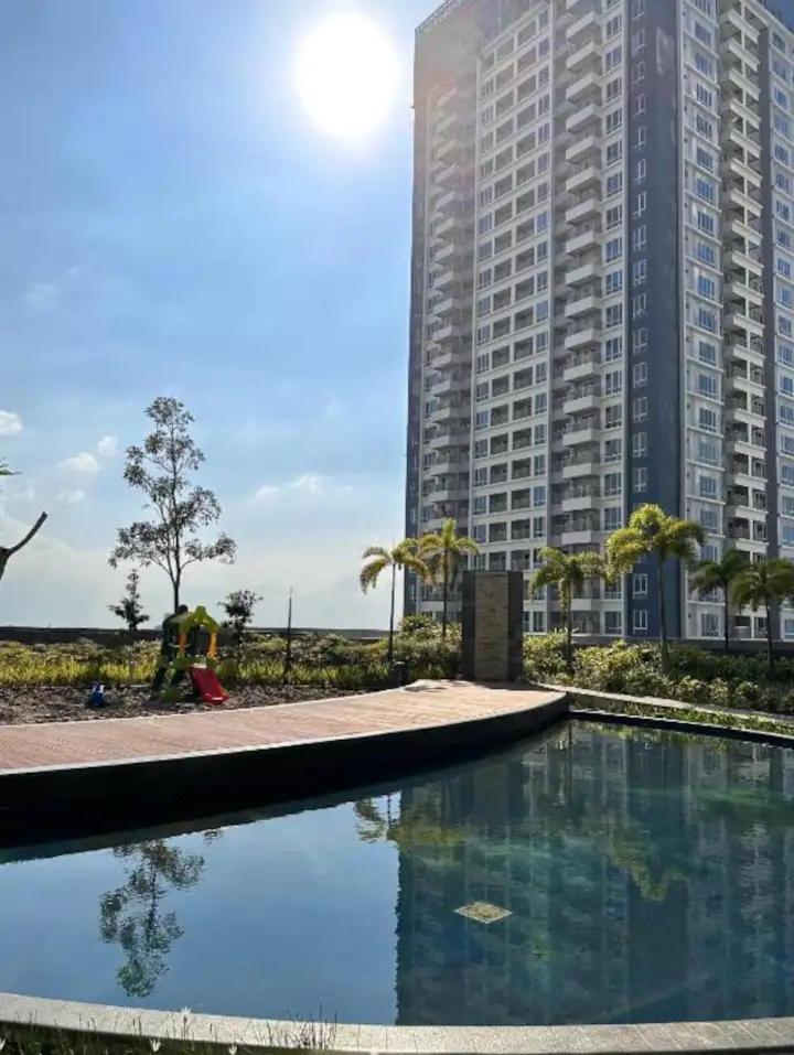Apartment with Pool View  photo 2