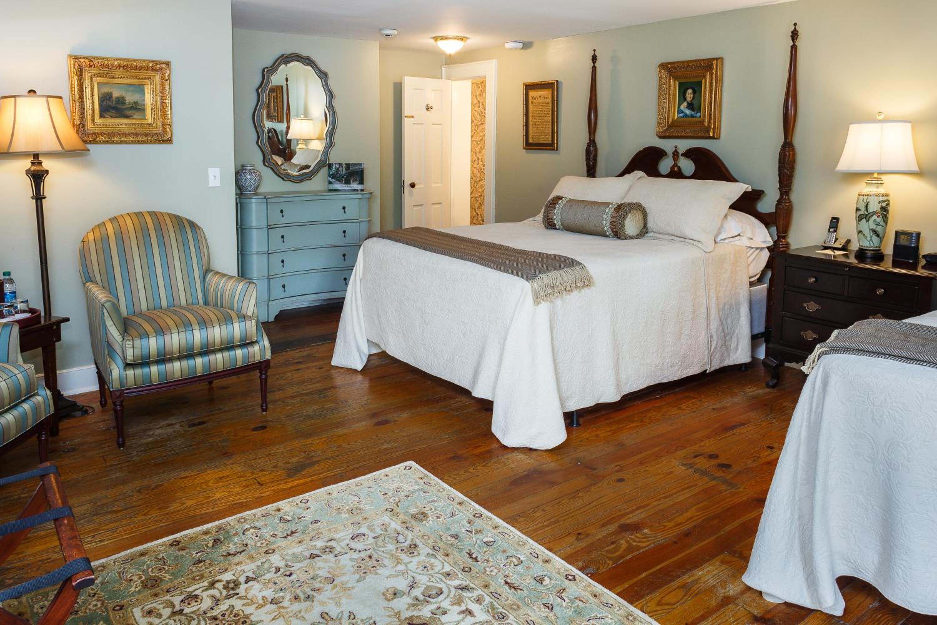 Telfair Room - Lower Level Two Queen