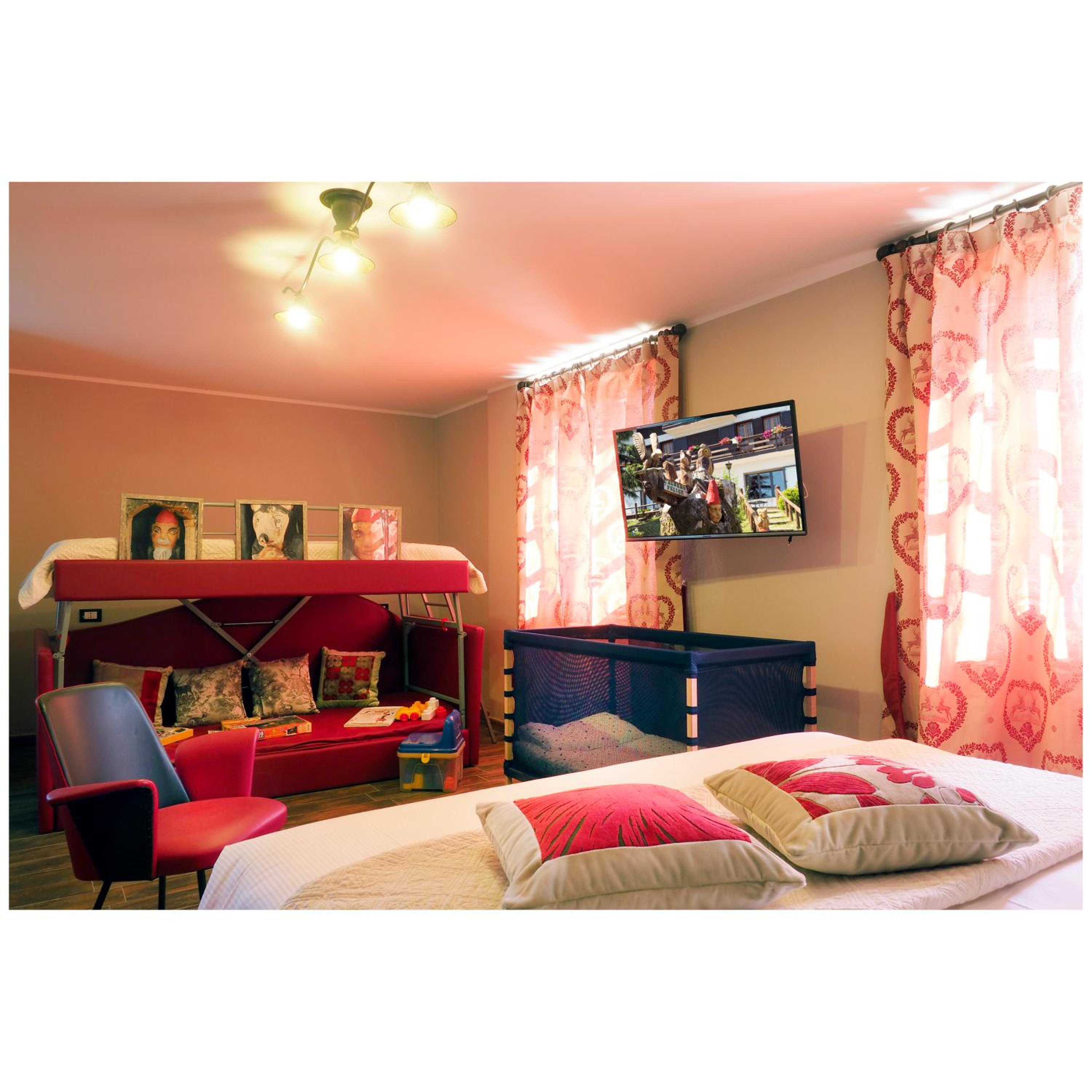Standard Quadruple Room - Photo 2