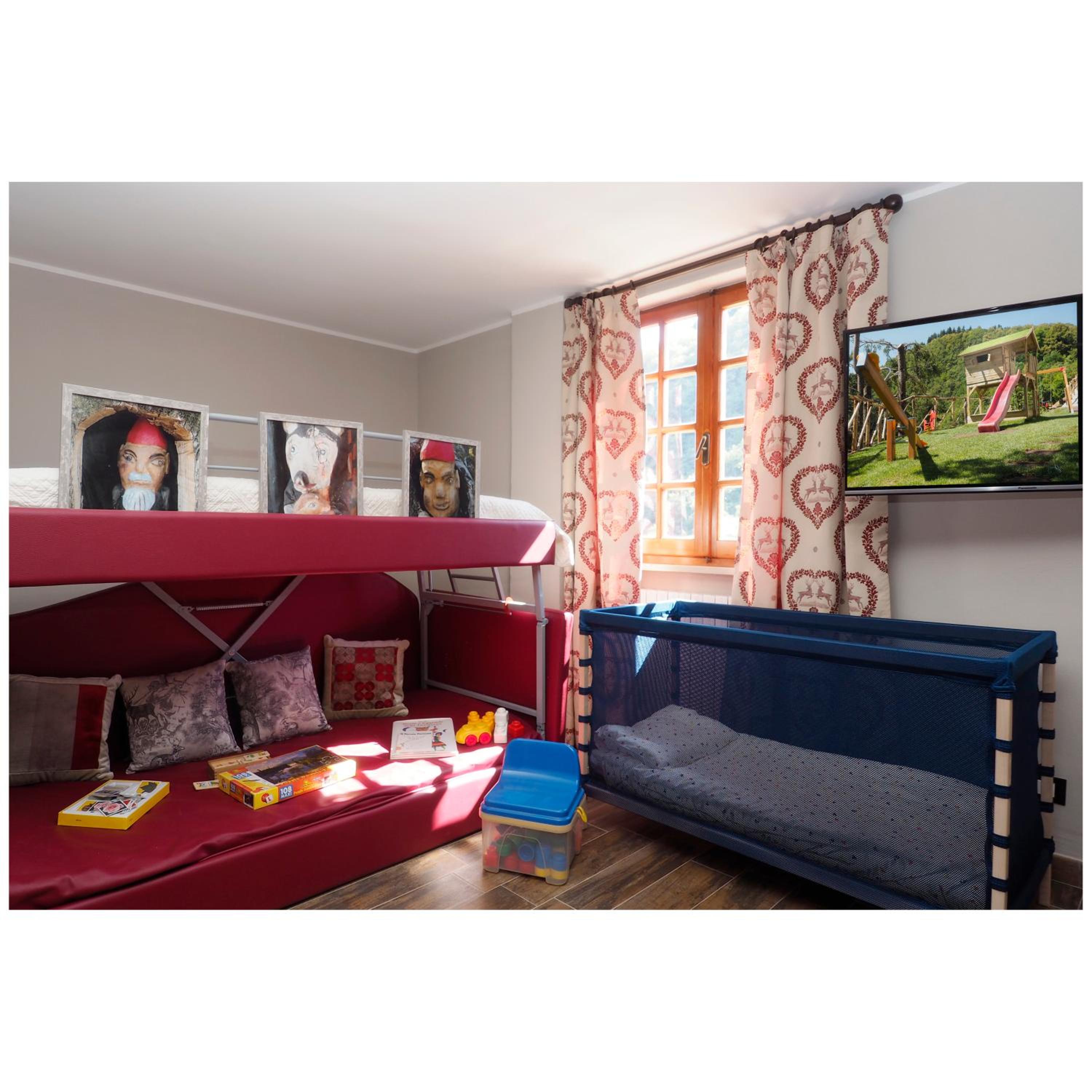 Standard Quadruple Room - Photo 3
