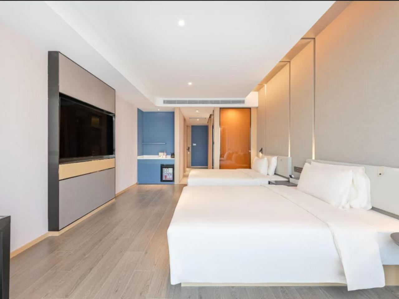 Jimu Family Room