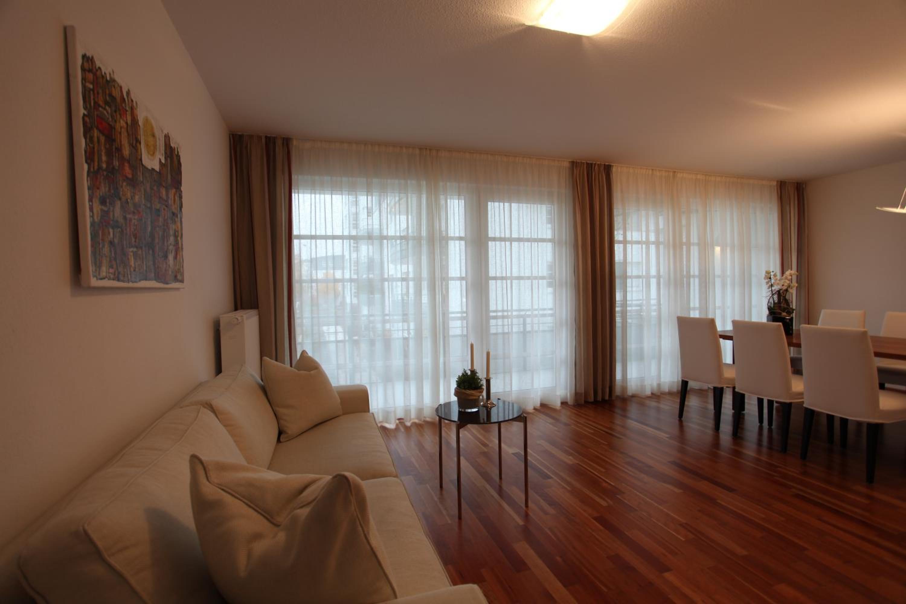 Apartment (3 Adults)