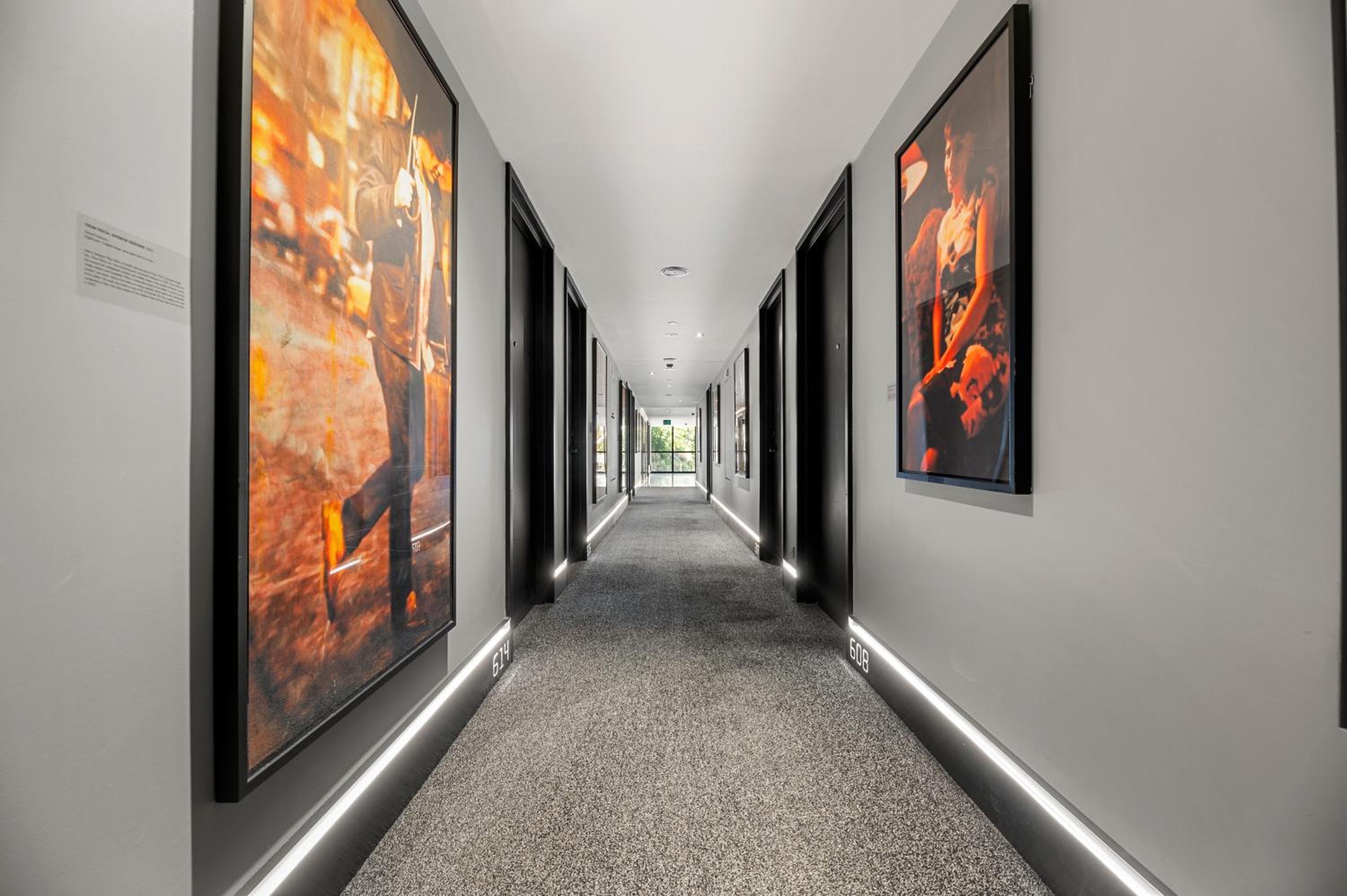 Family Room thumbnail 6