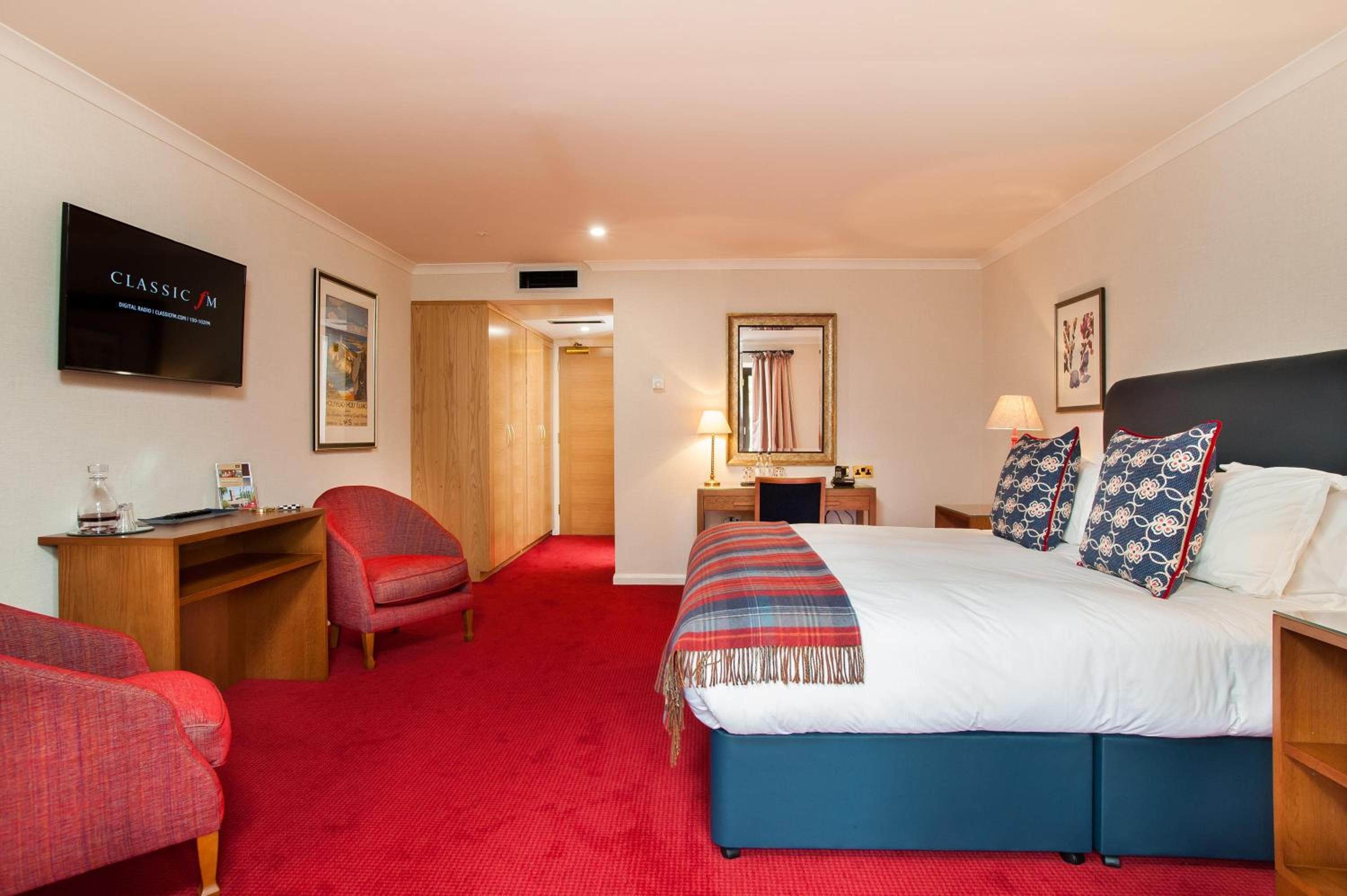 Suite with Garden View