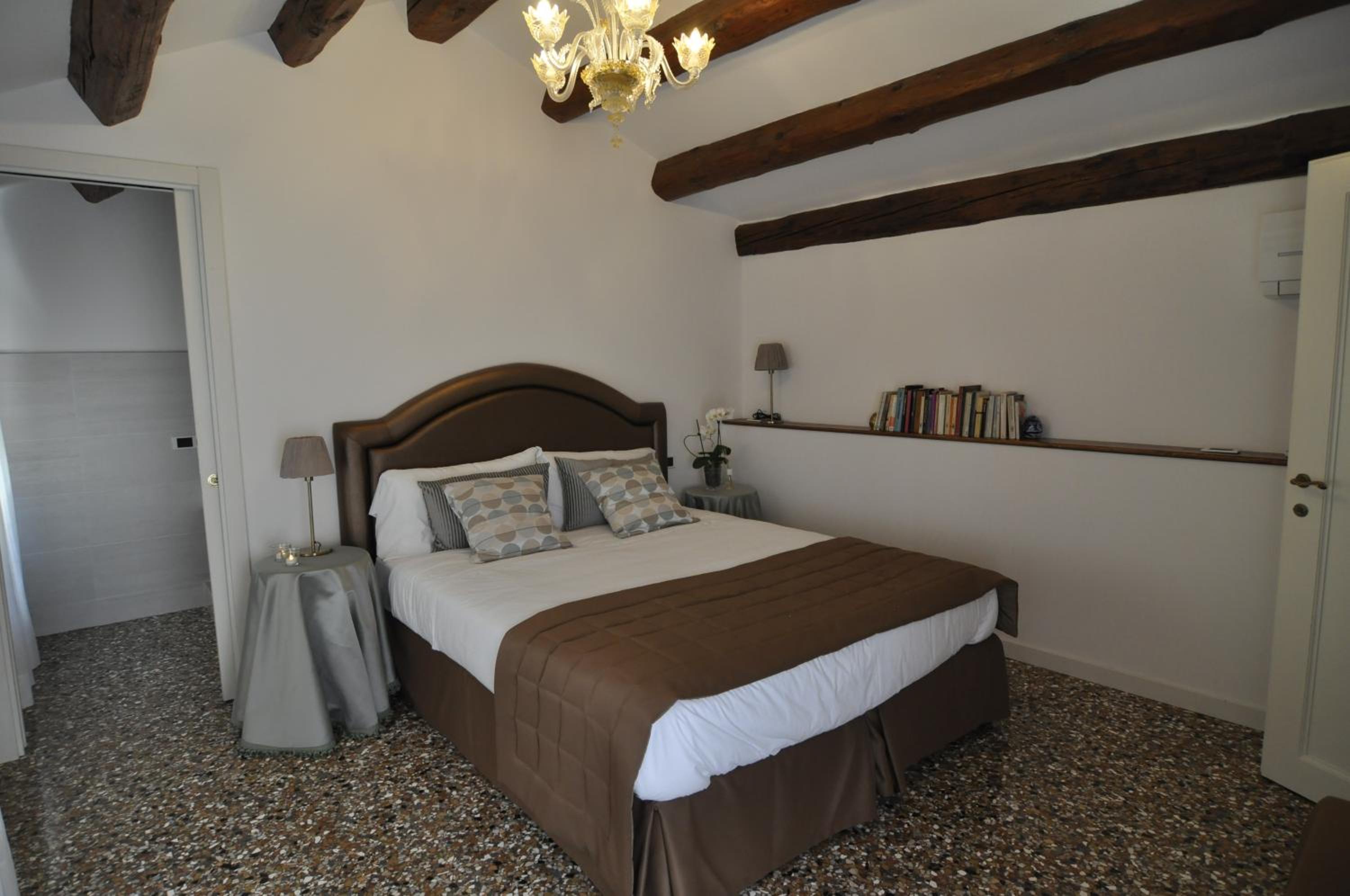 Deluxe Double Room photo 1