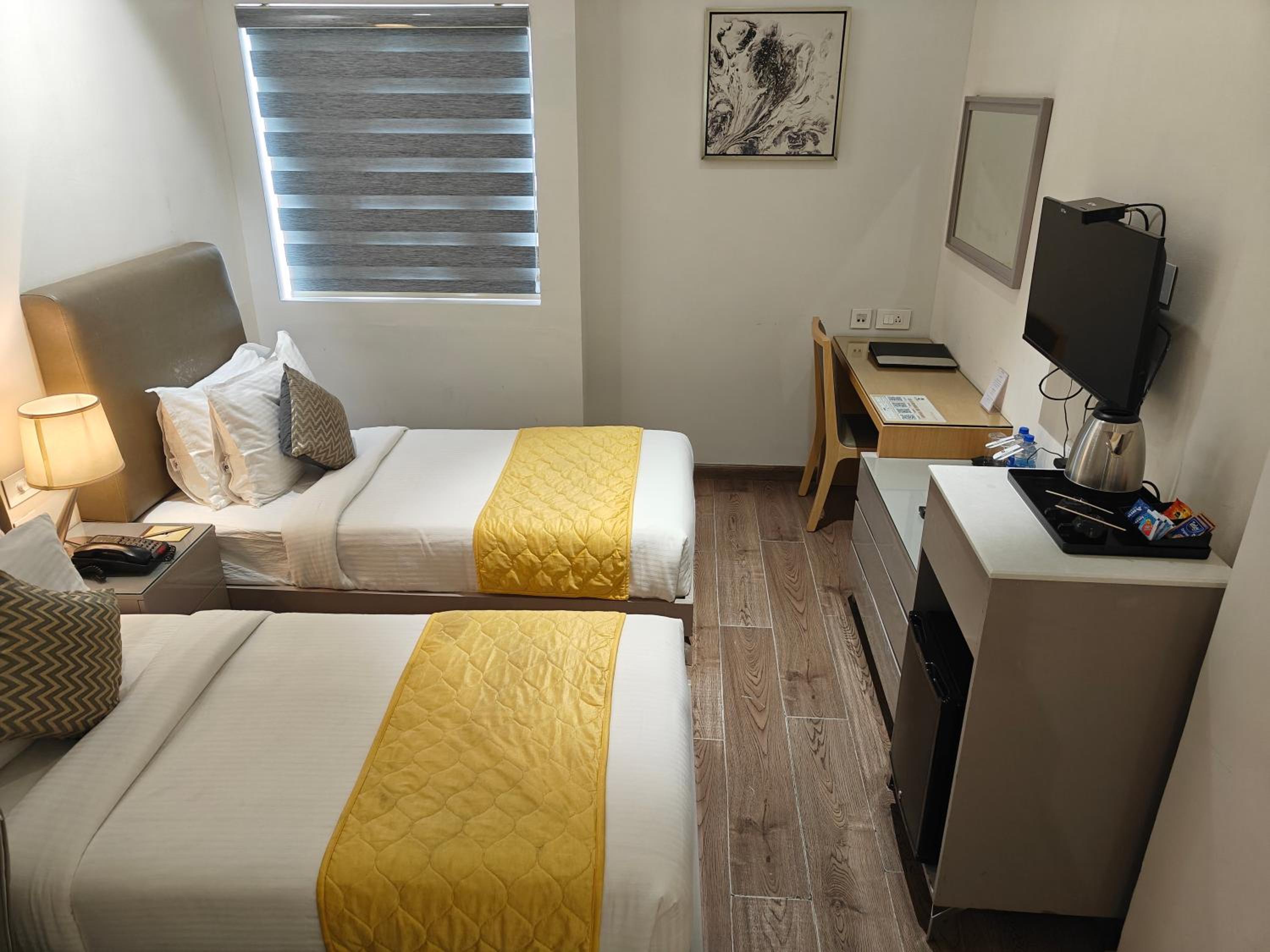 Superior Twin Room - Photo 24
