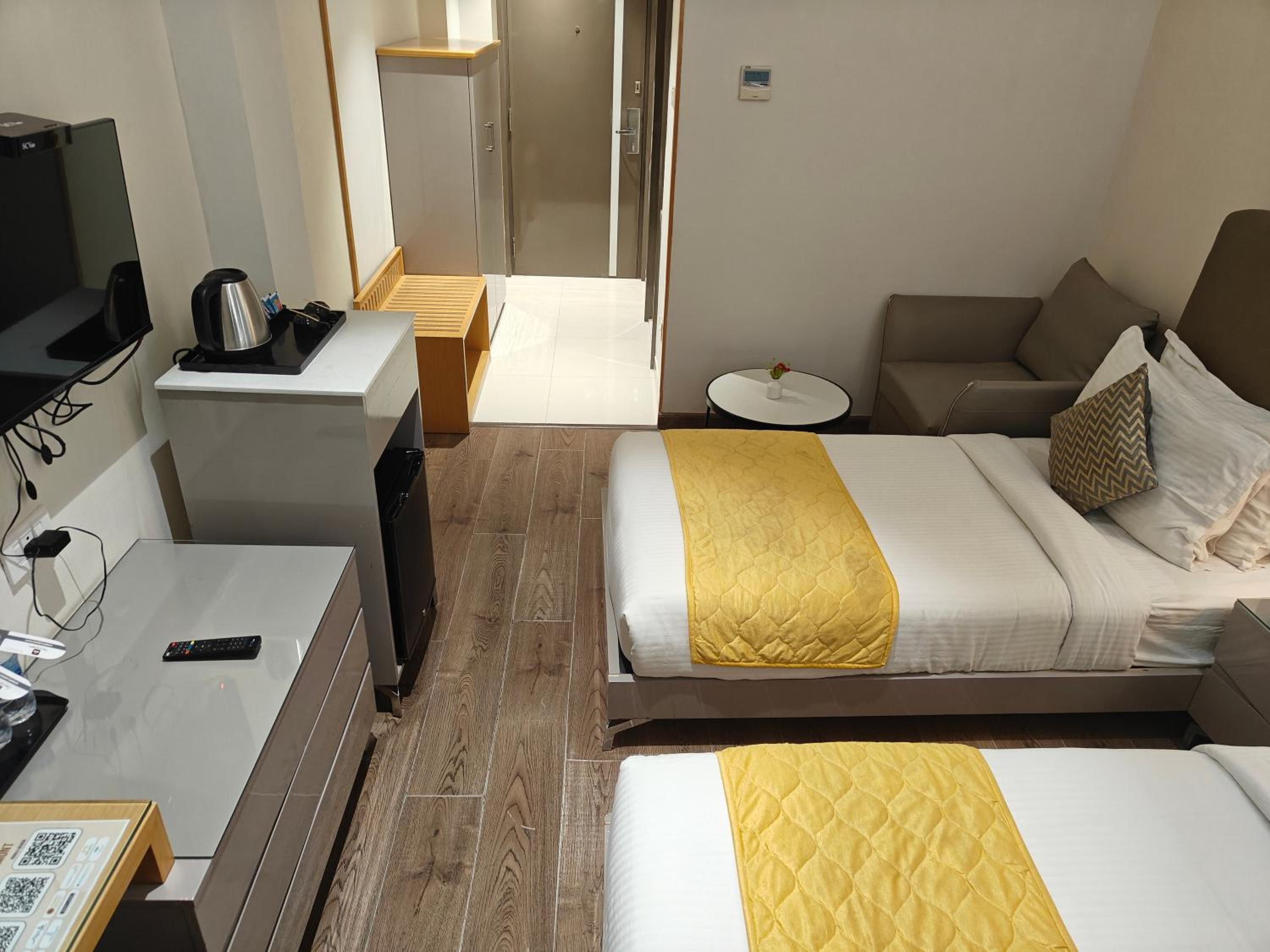 Superior Twin Room - Photo 22