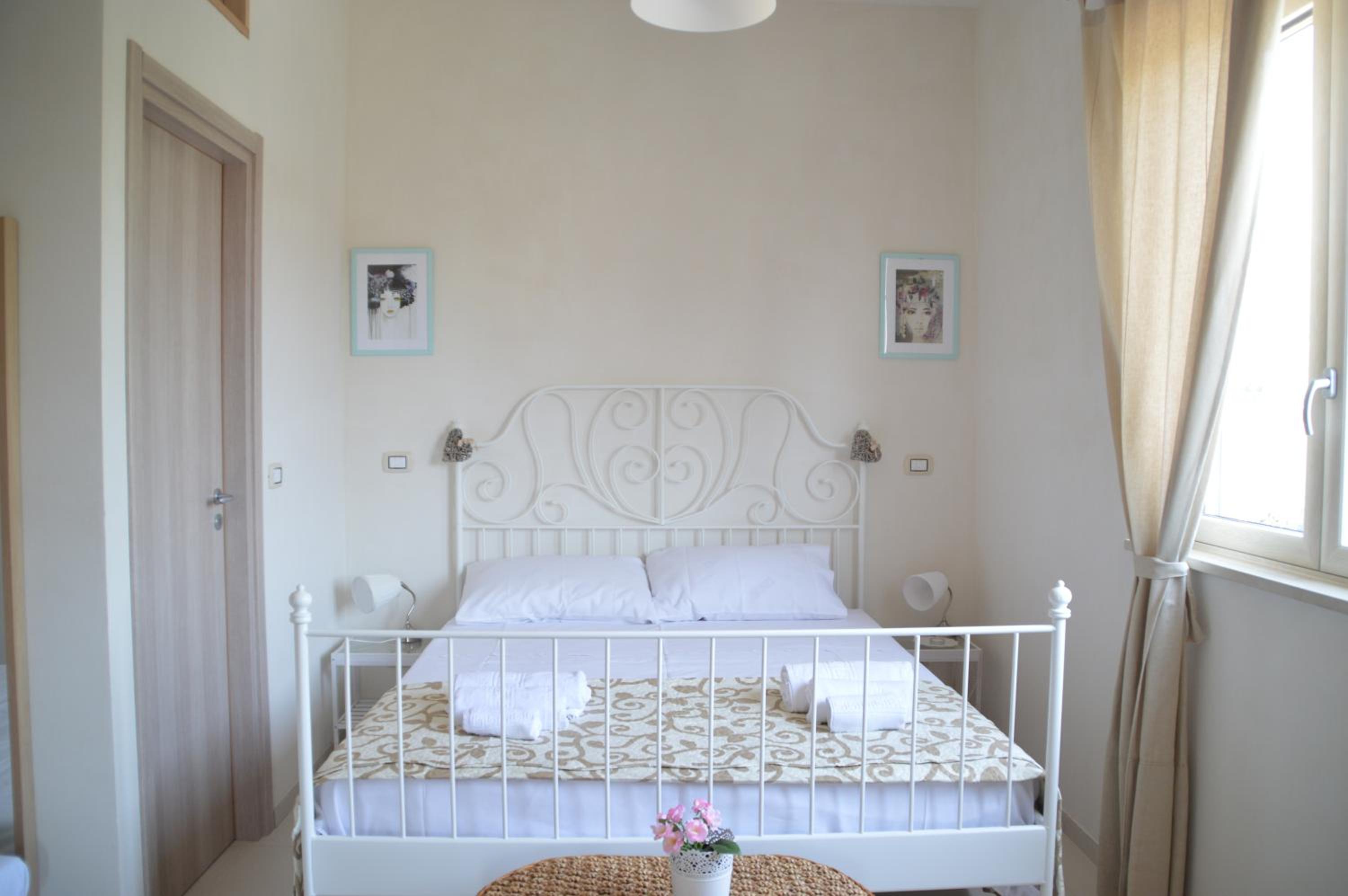 Superior Suite (4 Adults) - Photo 16