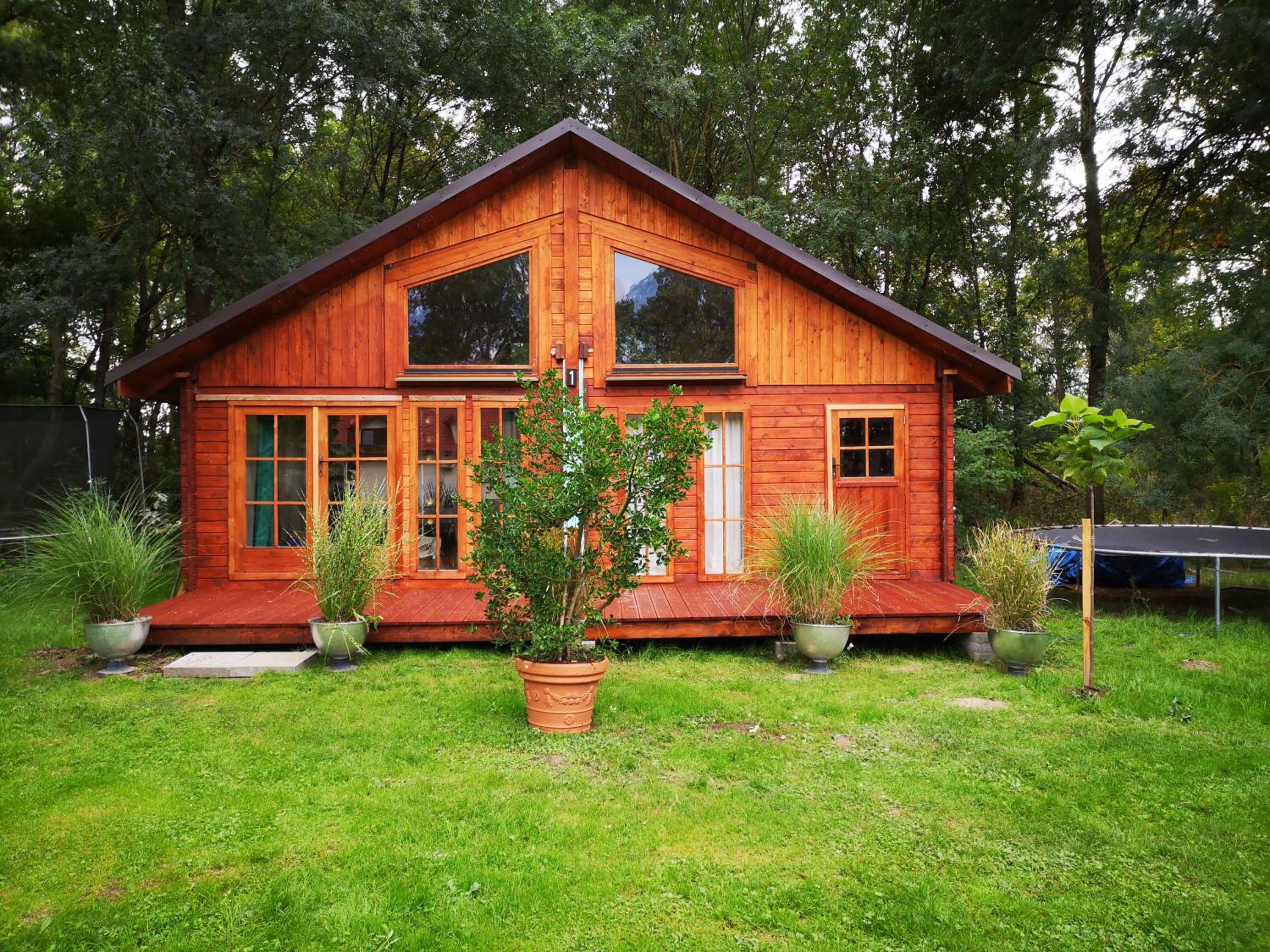 Cottage with Garden View - Photo 11