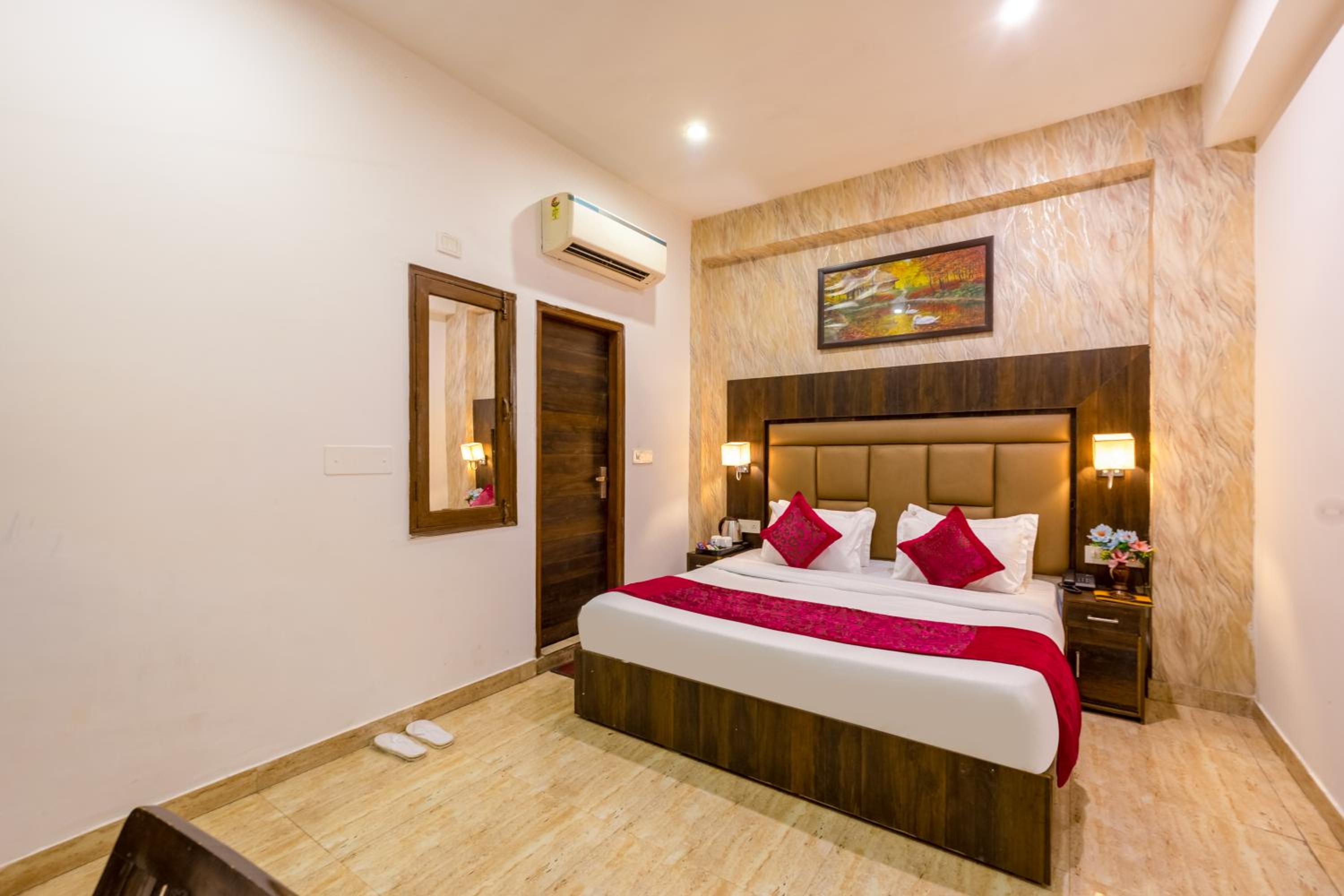 Deluxe Double Room photo 2