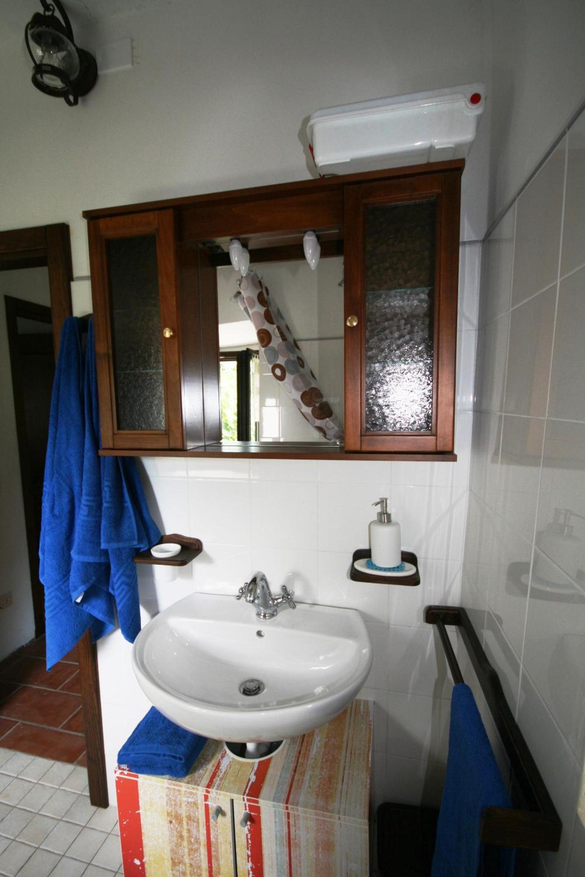 One-Bedroom House photo 2