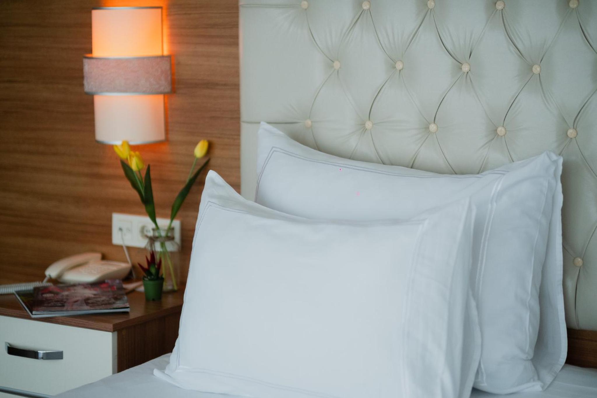 Standard Twin Room with Sea View