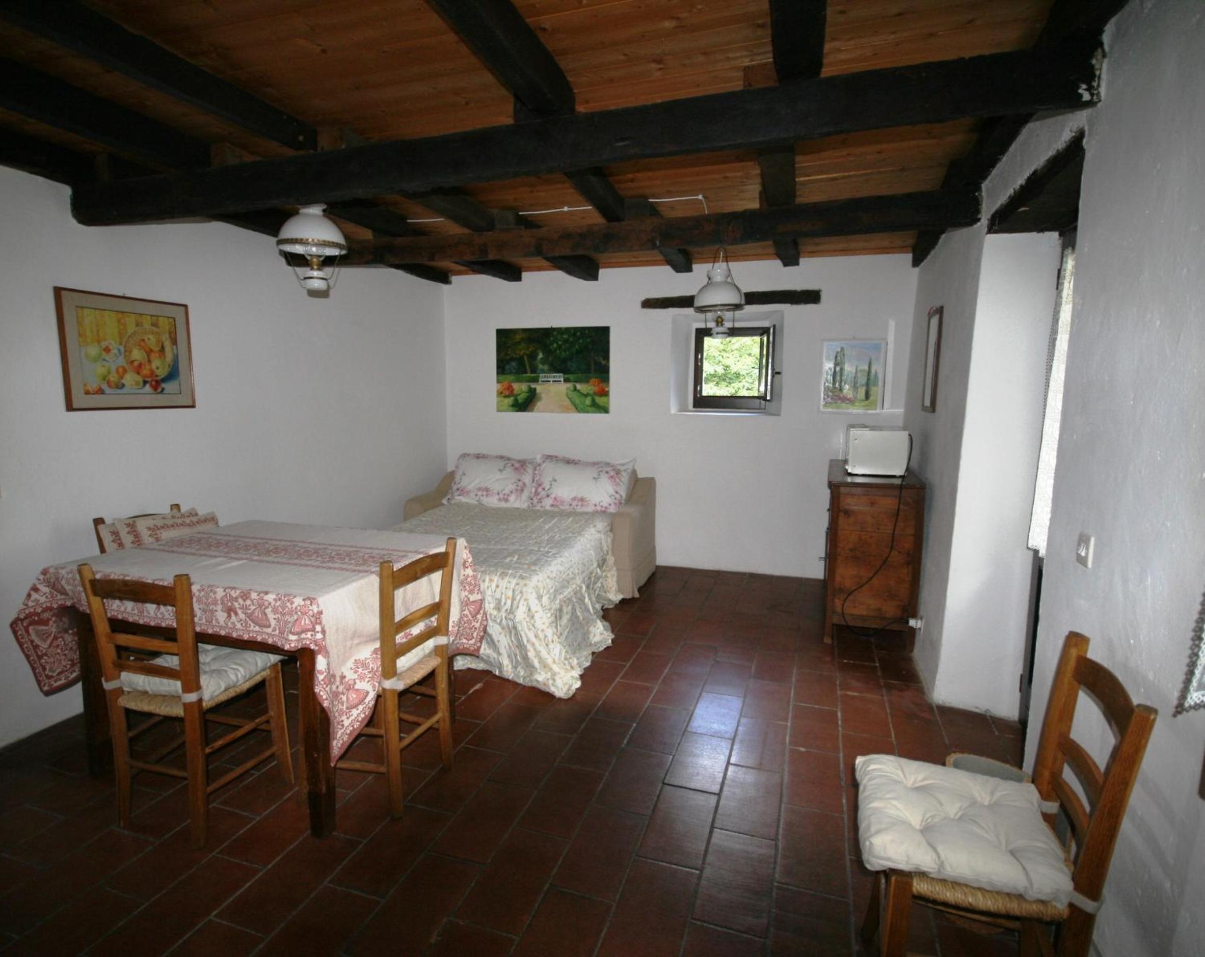 One-Bedroom House photo 1