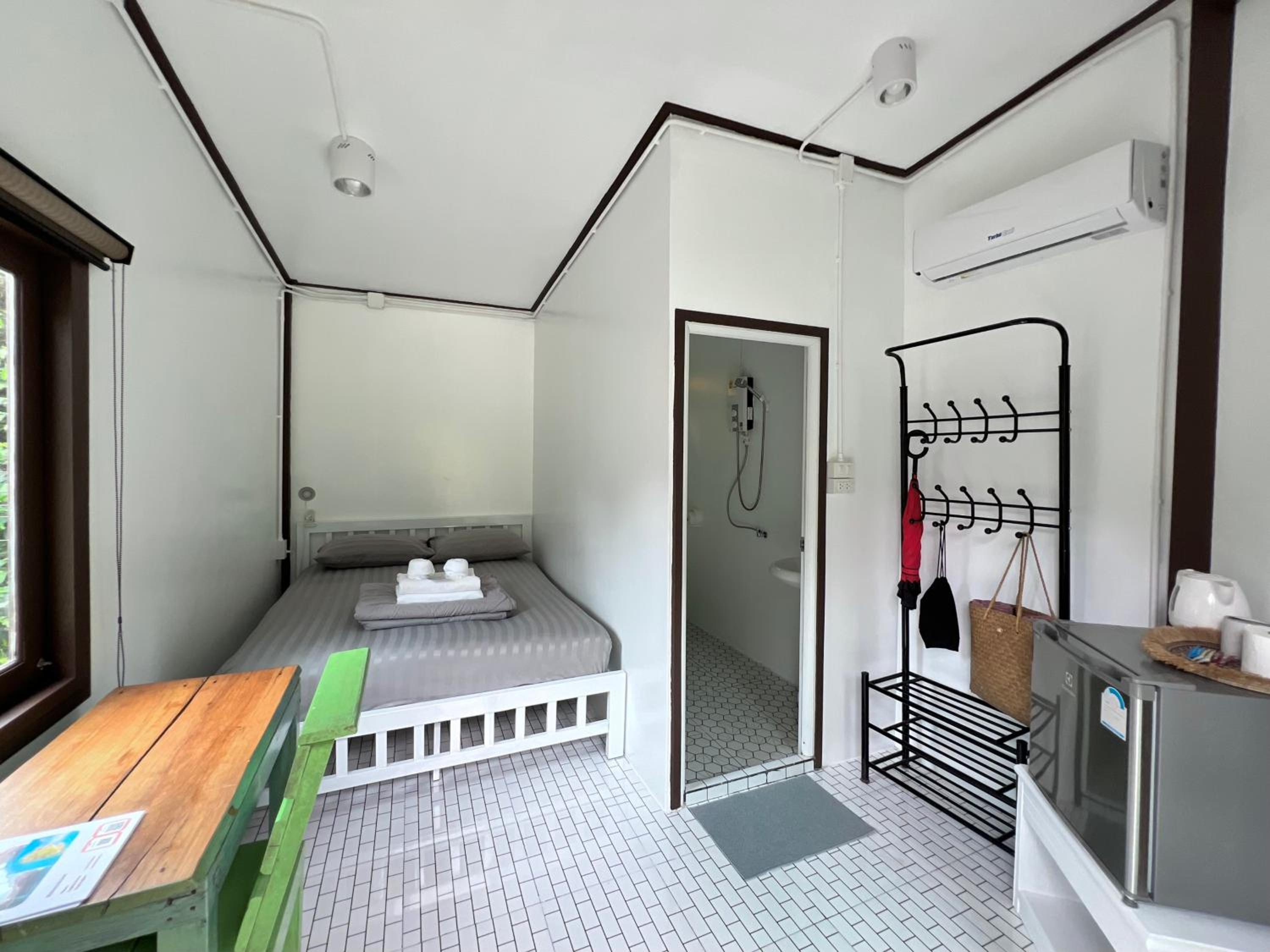One-Bedroom Bungalow