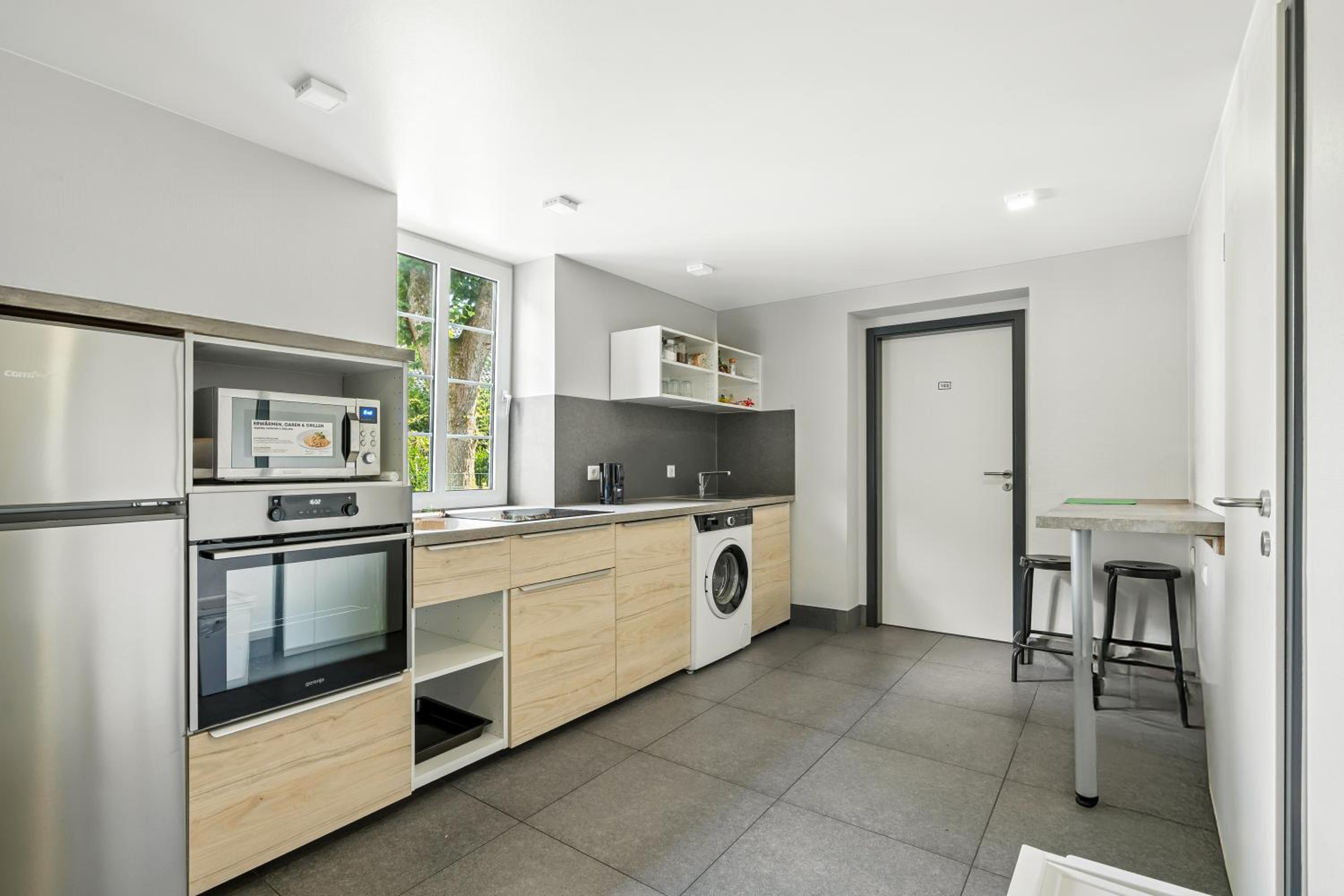 Three-Bedroom Apartment photo 2